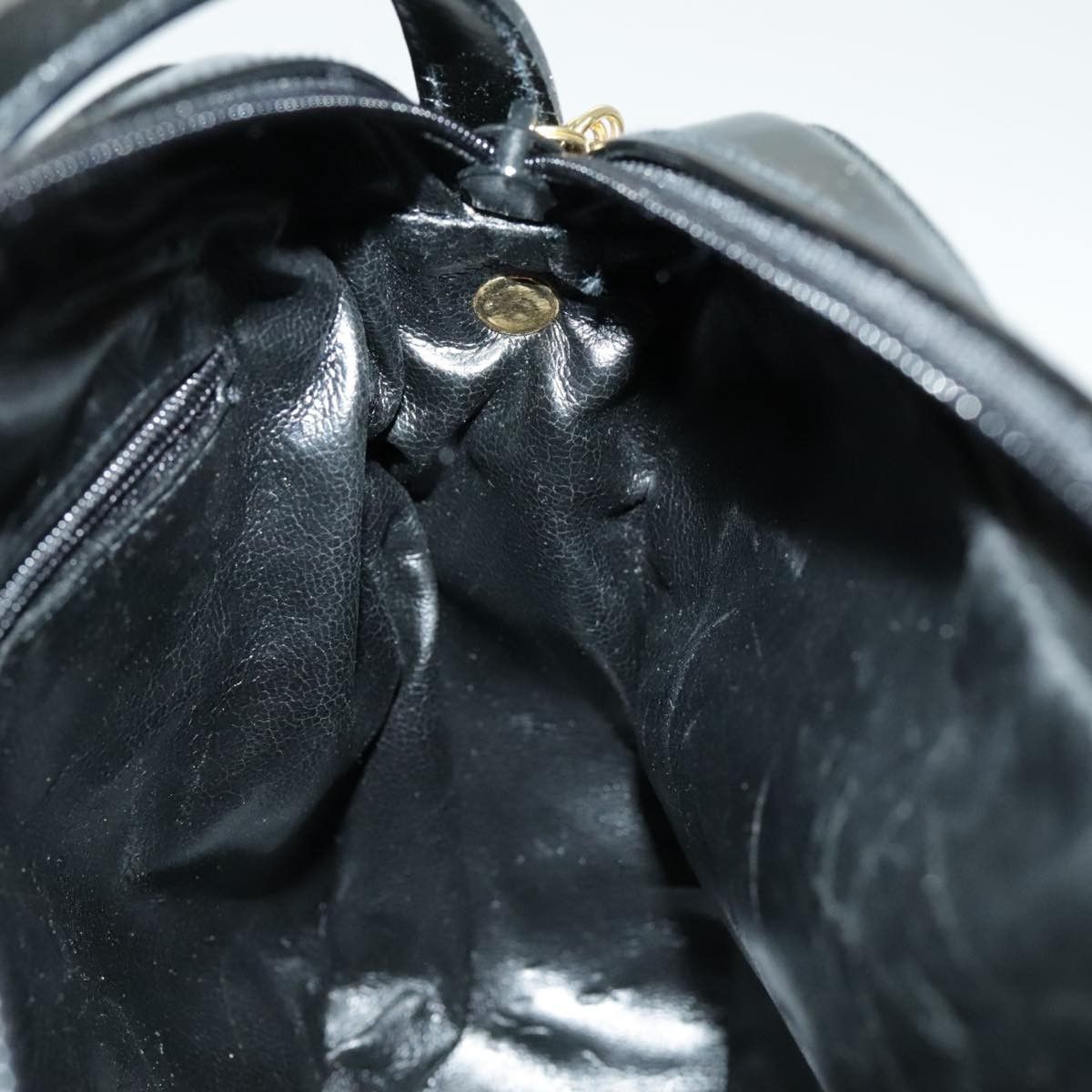 Salvatore Ferragamo Salvatore Ferragamo Vala Shoulder Bag Patent Leather Size ONE SIZE - 16 Thumbnail
