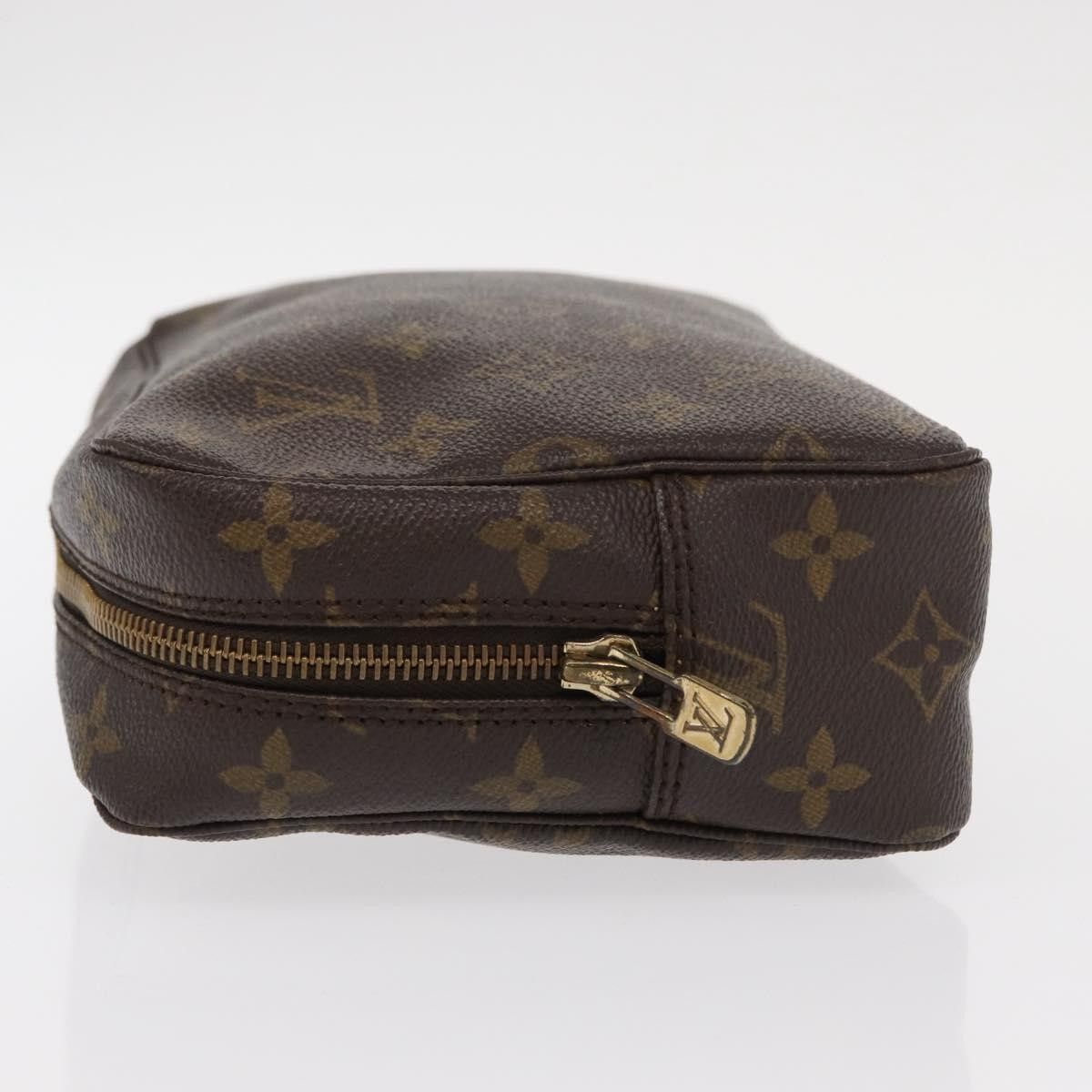 Louis Vuitton Louis Vuitton Trousse Toiletry Pouch Monogram Canvas Size ONE SIZE - 4 Thumbnail