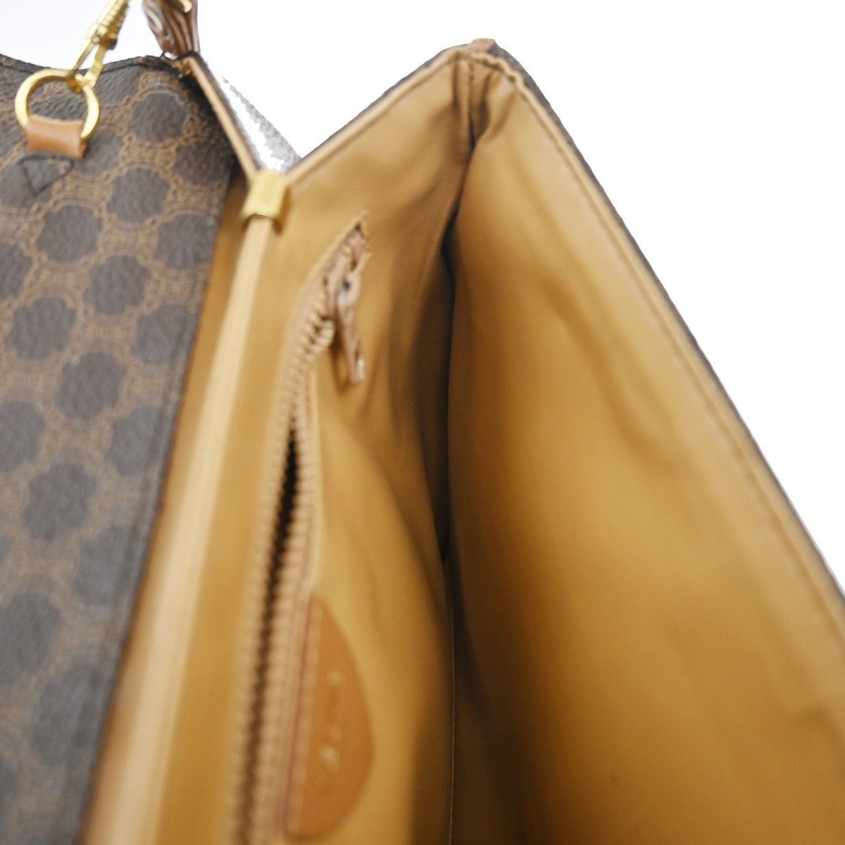Celine Celine Macadam Shoulder Bag PVC Leather Size ONE SIZE - 14 Thumbnail