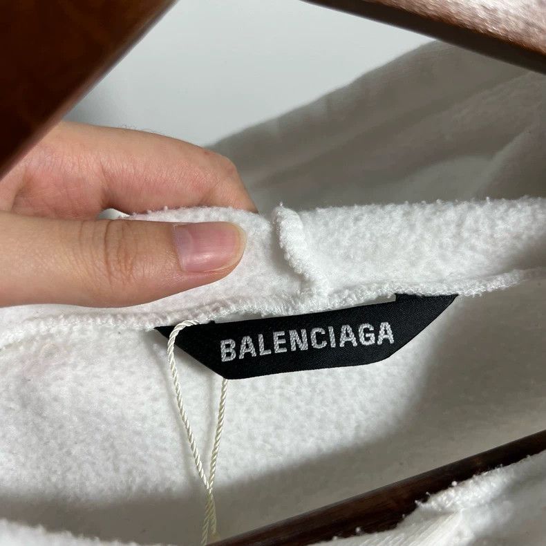Balenciaga Balenciaga Seven Language Hoodie U1001 Size US XXS / EU 40 - 3 Thumbnail