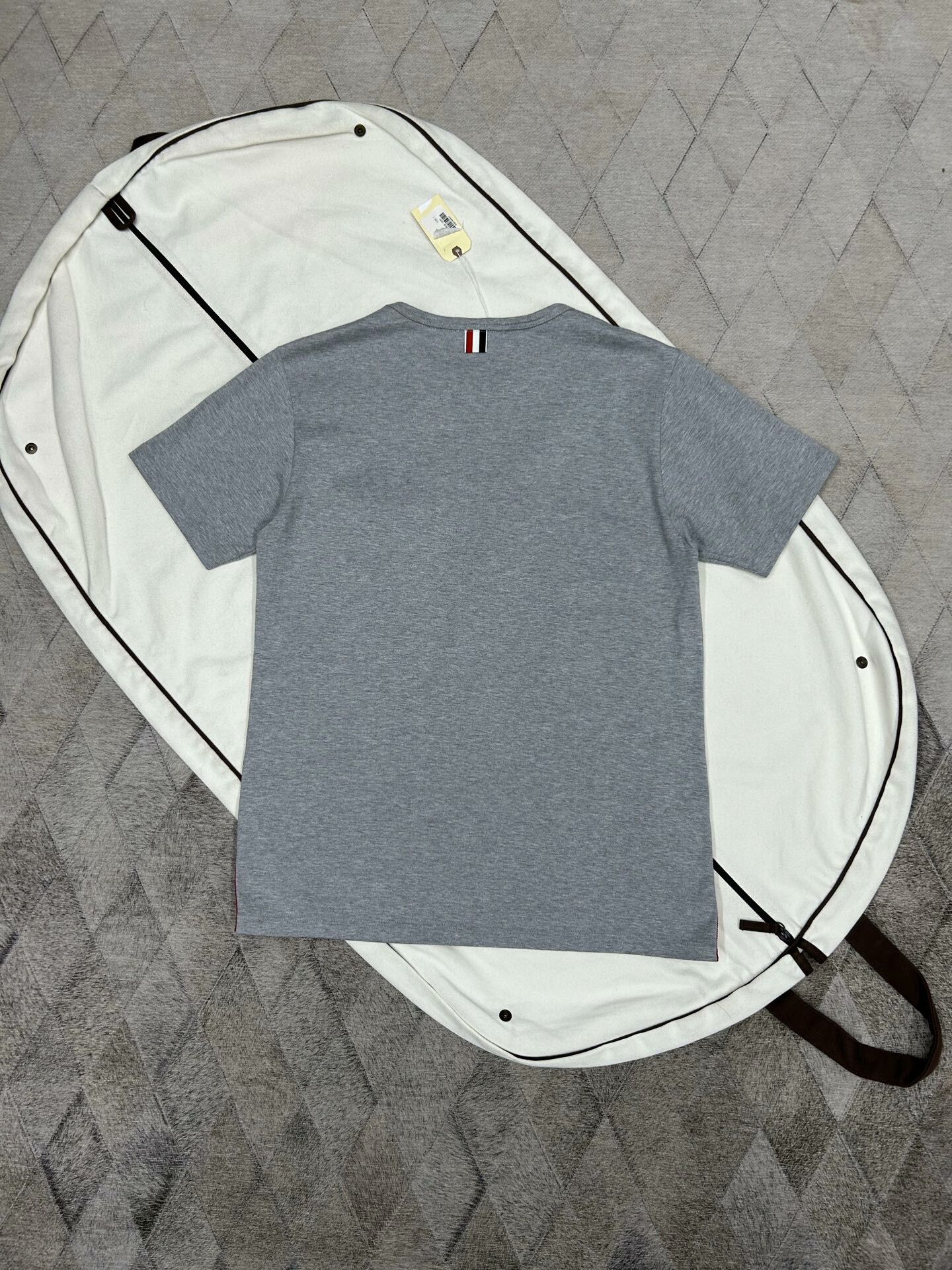 Thom Browne thom browne classic gray t-shirt with stripes Size US XS / EU 42 / 0 - 2 Thumbnail