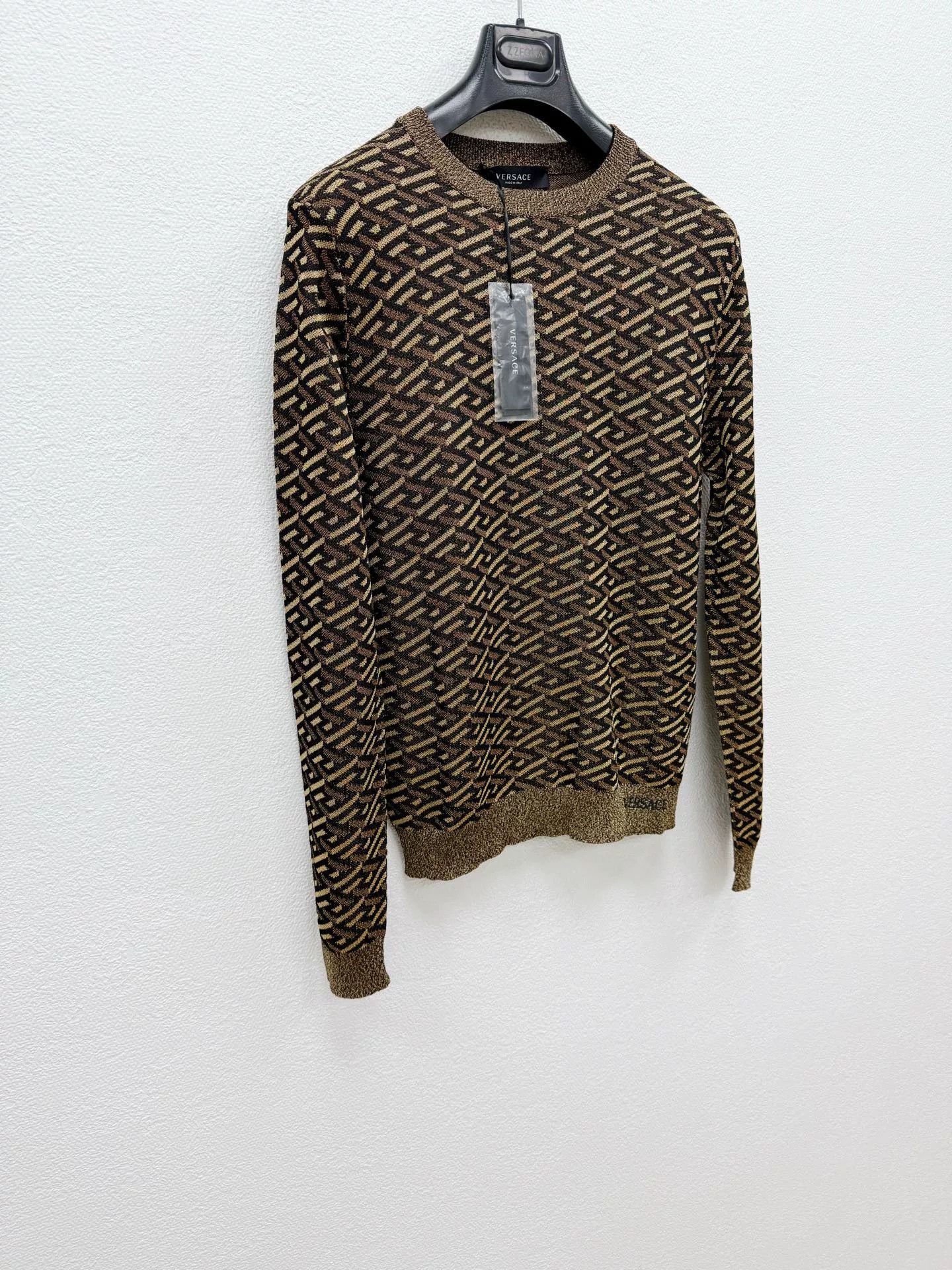 Versace VERSACE Embroidered Knit Sweater Size US S / EU 44-46 / 1 - 3 Thumbnail
