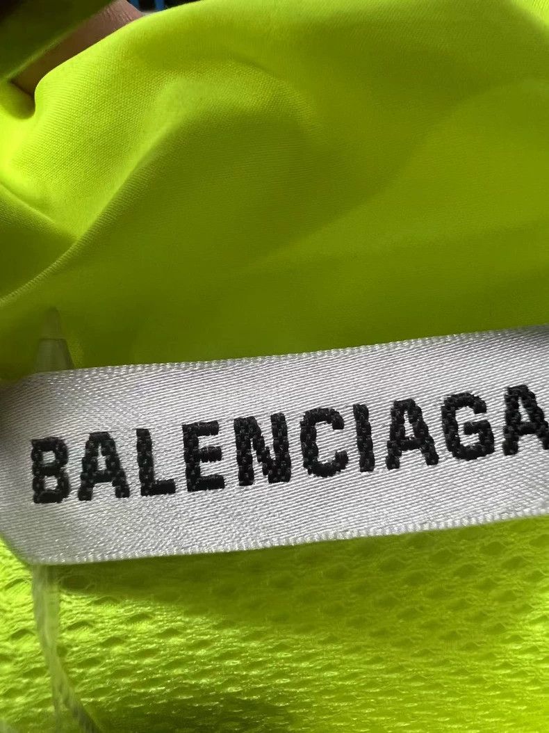 Balenciaga Balenciaga Neon Yellow Jacket Size 34 Size US XS / EU 42 / 0 - 3 Thumbnail