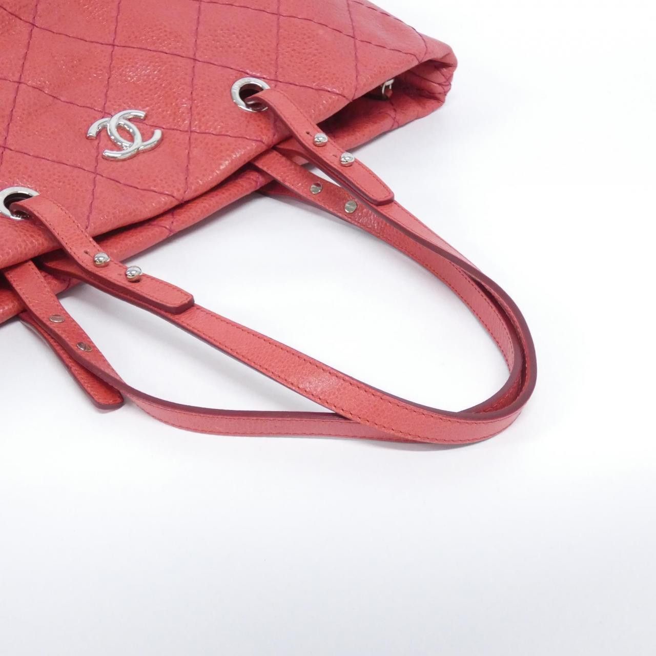 Chanel Chanel Chanel On the Road Deer Leather Bag Leather Shoulder Bag DUTY FREE for USA Size ONE SIZE - 6 Thumbnail
