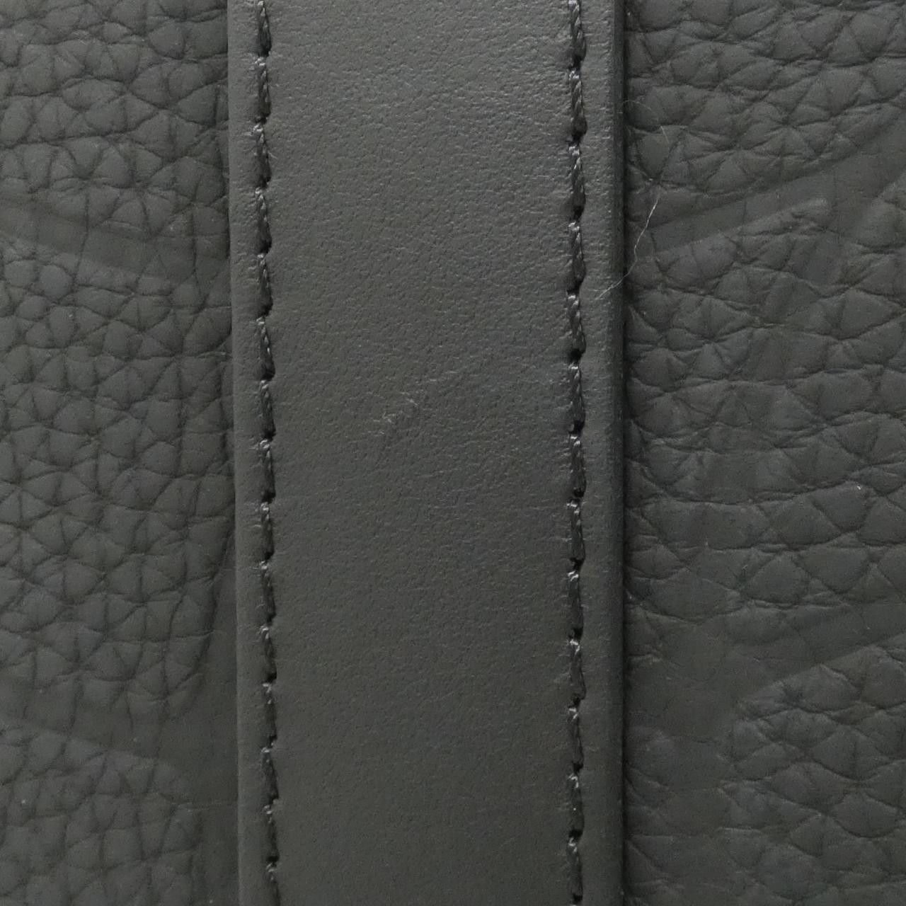 Louis Vuitton Louis Vuitton Louis Vuitton LVxFIFA City Keepall Taurillon Calf Shoulder Bag Leather Shoulder Bag M21543 DUTY FREE for USA Size ONE SIZE - 4 Thumbnail