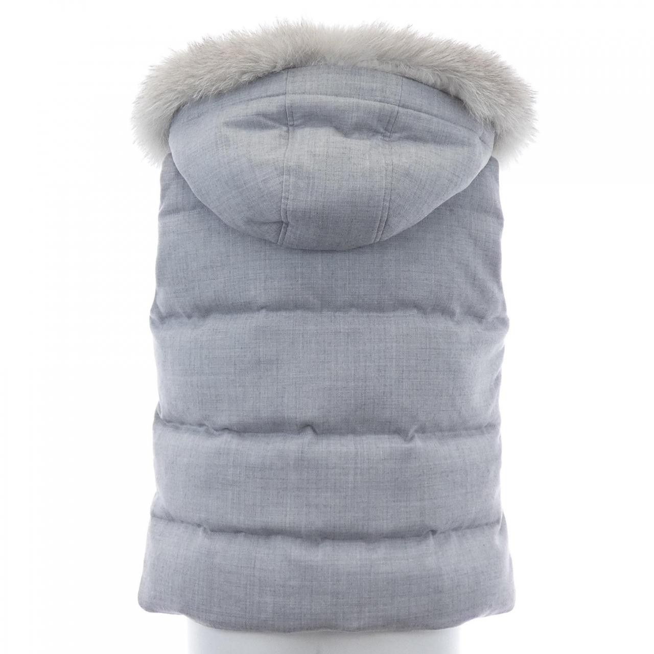 Other Other FOXEY BOUTIQUE CHALEUR Down Vest Others Outerwear 42362 DUTY FREE for USA Size ONE SIZE - 2 Thumbnail