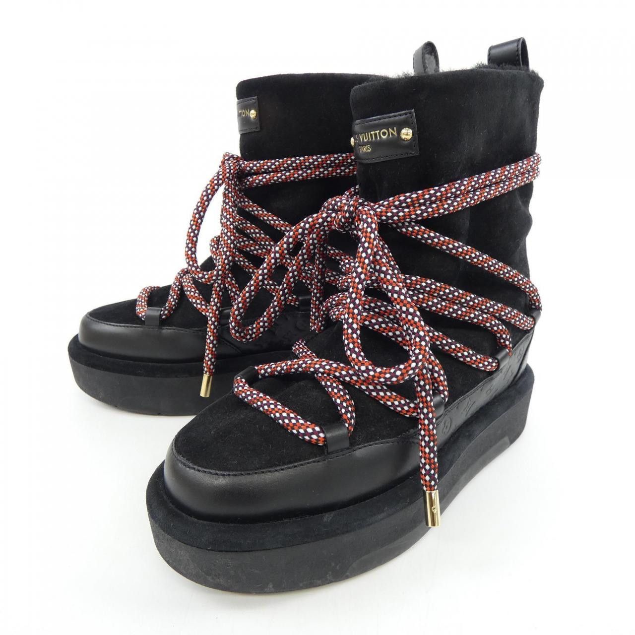 Louis Vuitton Louis Vuitton Louis Vuitton SKI PLATFORM ANKLE BOOT Shearling Boots Natural Material Shoes DUTY FREE for USA Size ONE SIZE - 3 Thumbnail