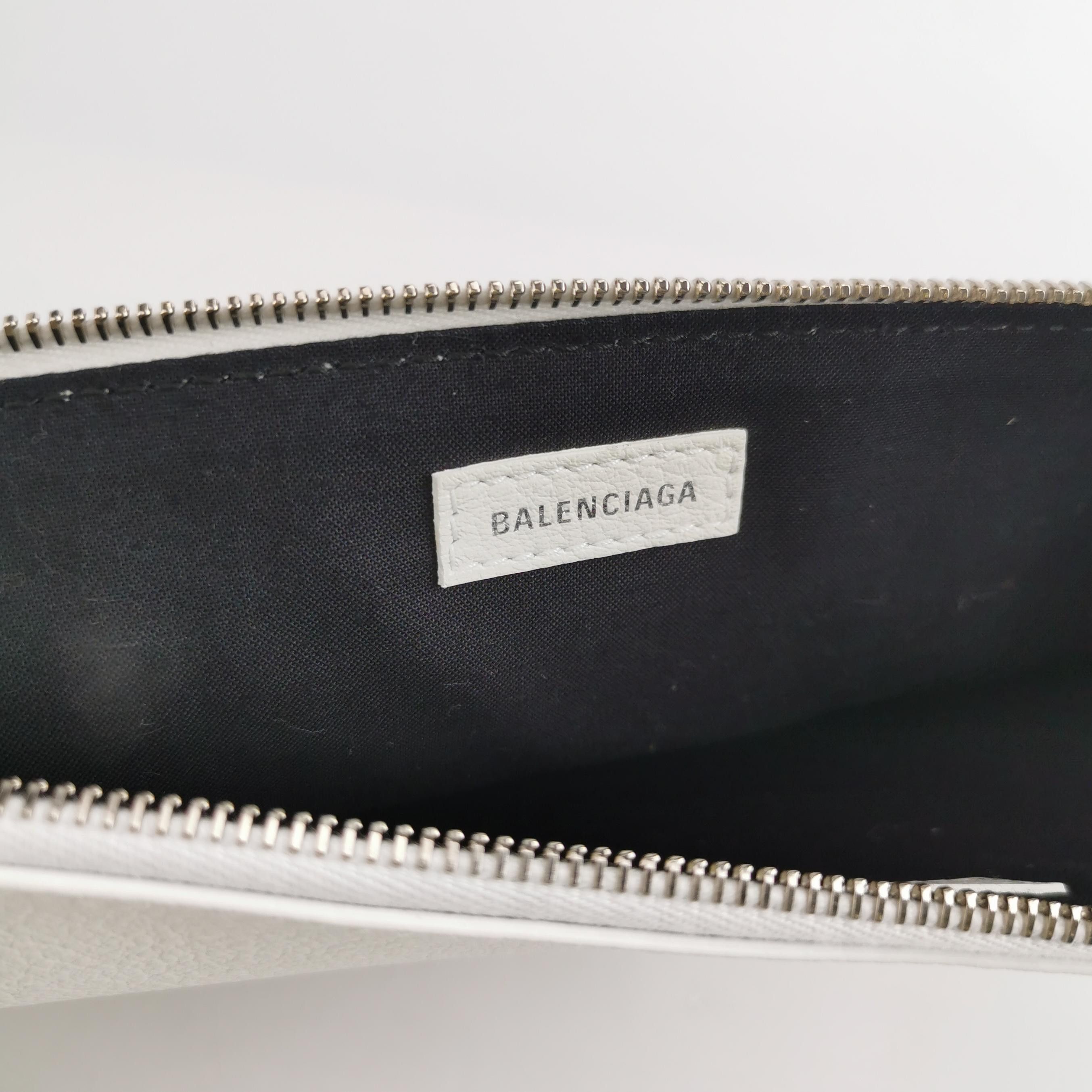 Balenciaga Balenciaga White Logo Zip Pouch Size ONE SIZE - 14 Thumbnail