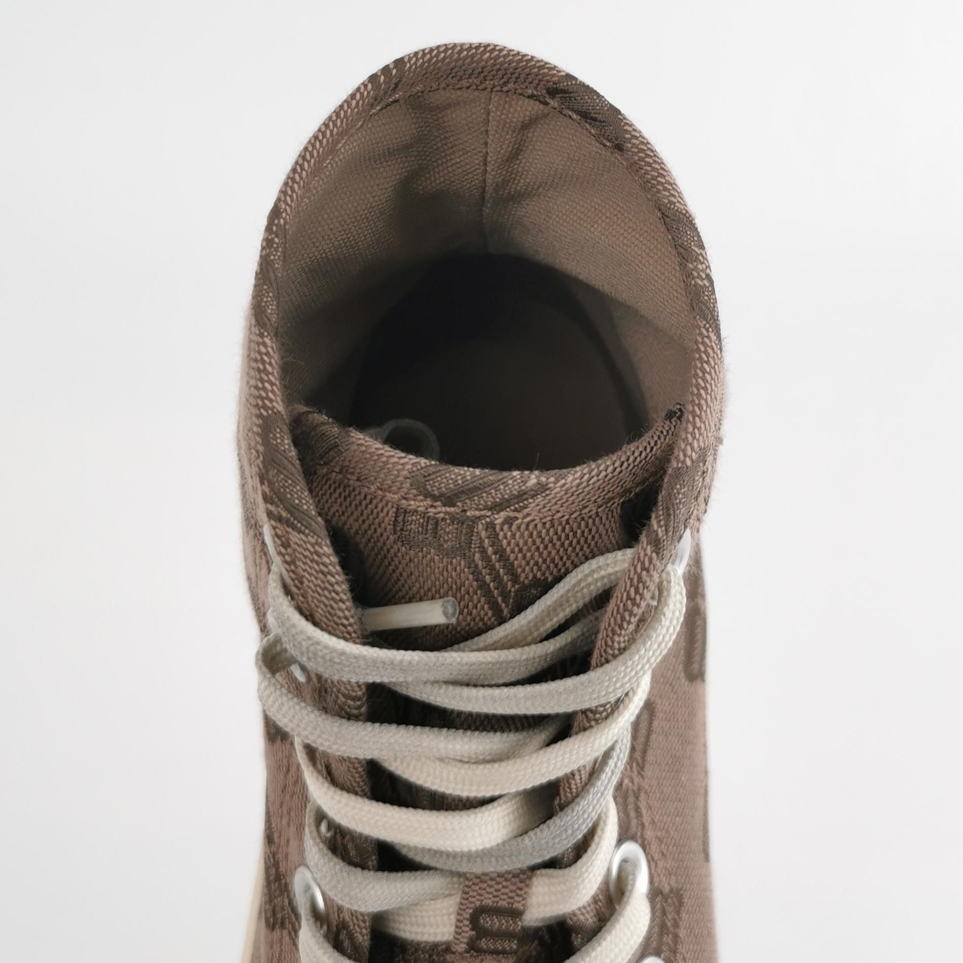 Balenciaga Balenciaga Men's Canvas Logo High-Top Sneakers Size 40 Size US 7 / EU 40 - 13 Thumbnail