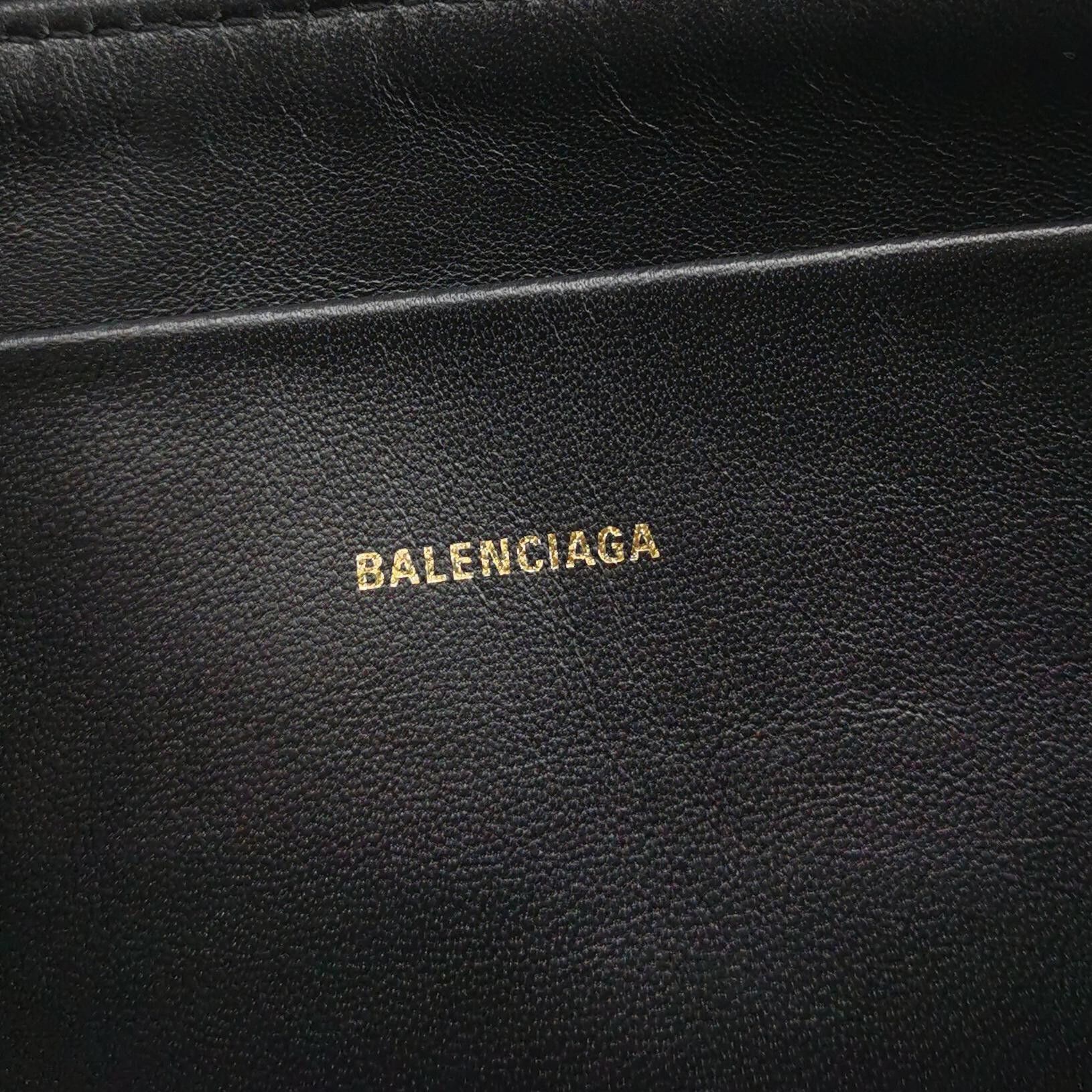 Balenciaga Balenciaga Leather Logo Zip Clutch Size ONE SIZE - 13 Thumbnail