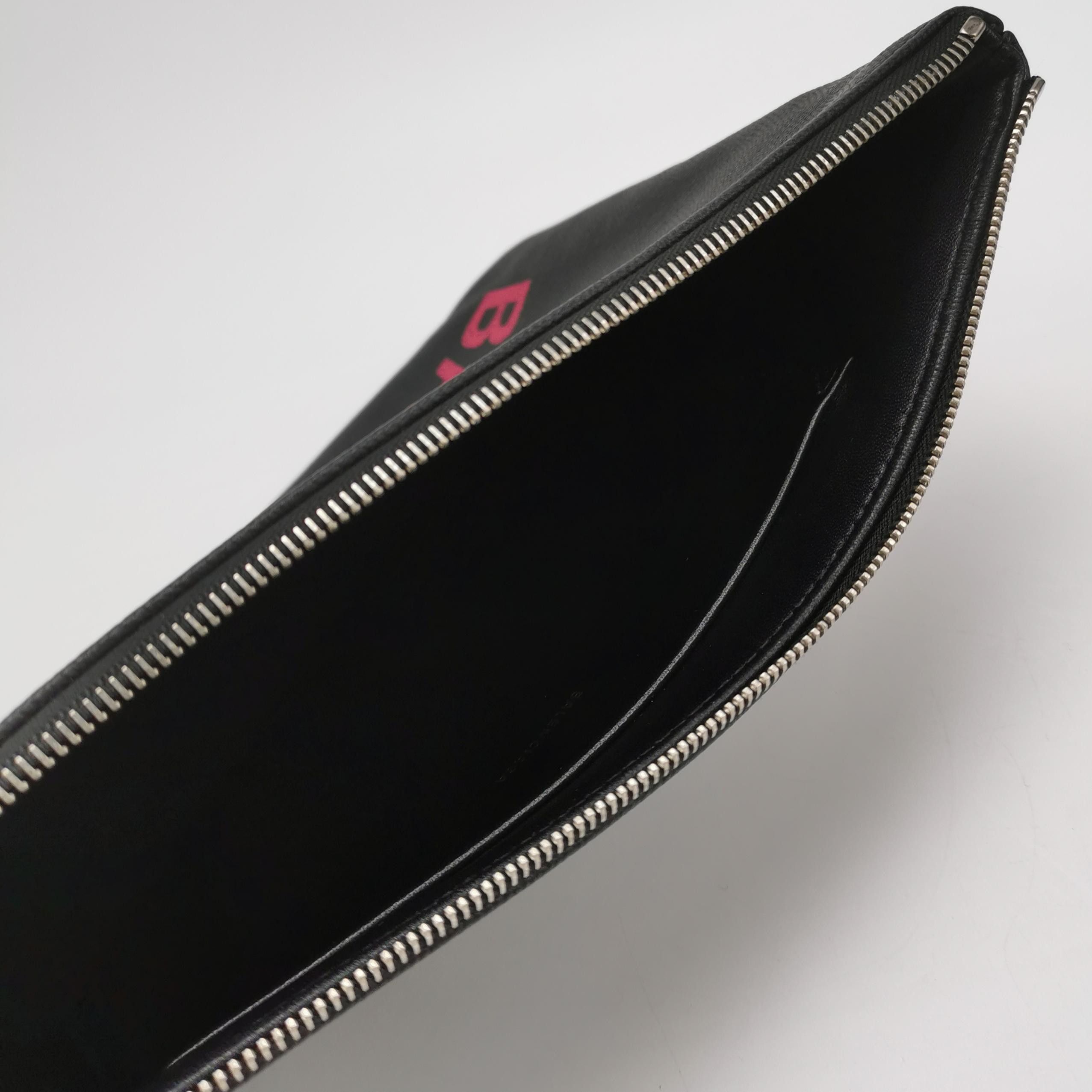 Balenciaga Balenciaga Leather Logo Zip Clutch Size ONE SIZE - 11 Thumbnail