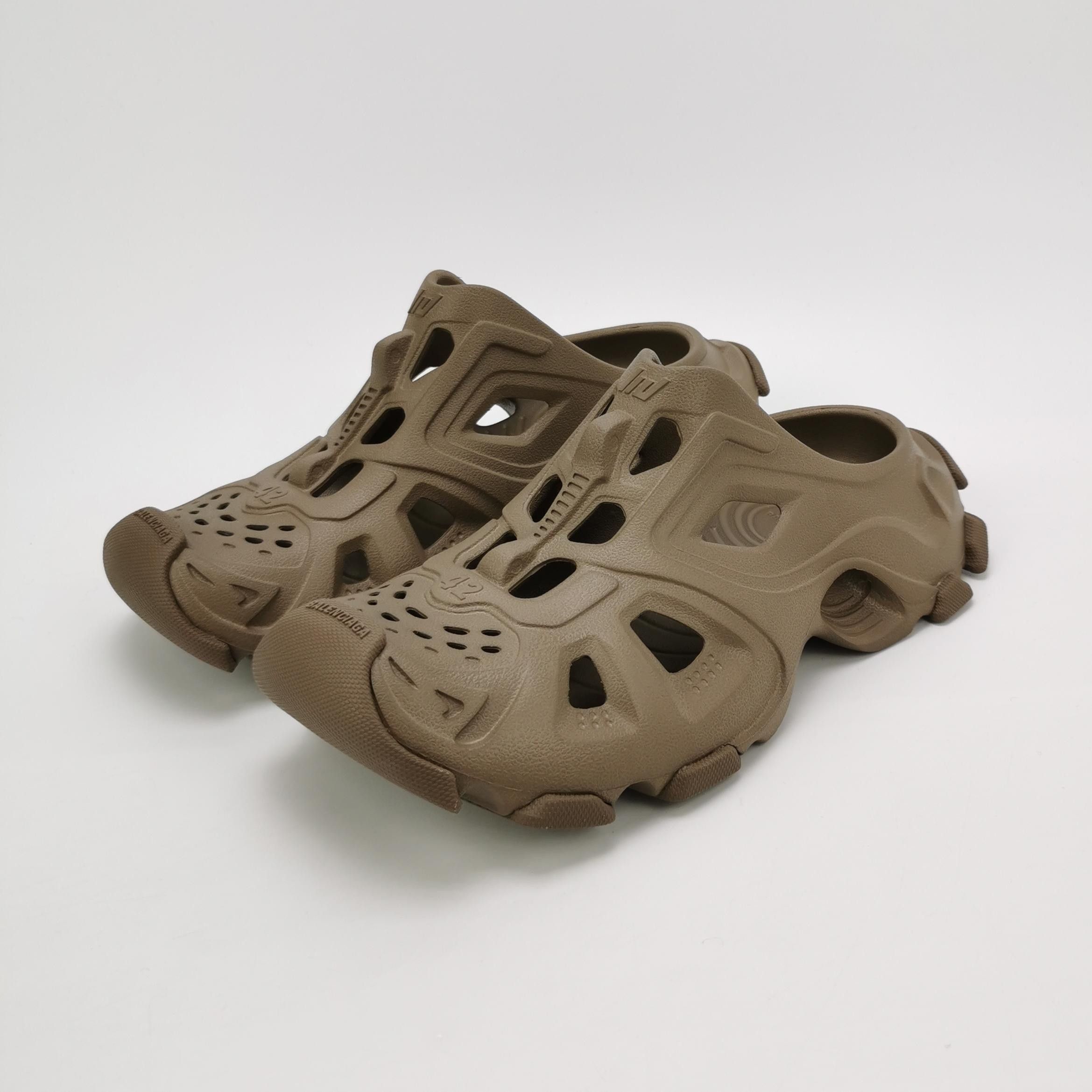 Balenciaga Brown Cut-Out Round-Toe Slip-On Sandal 41 Size US 8 / EU 41 - 3 Thumbnail