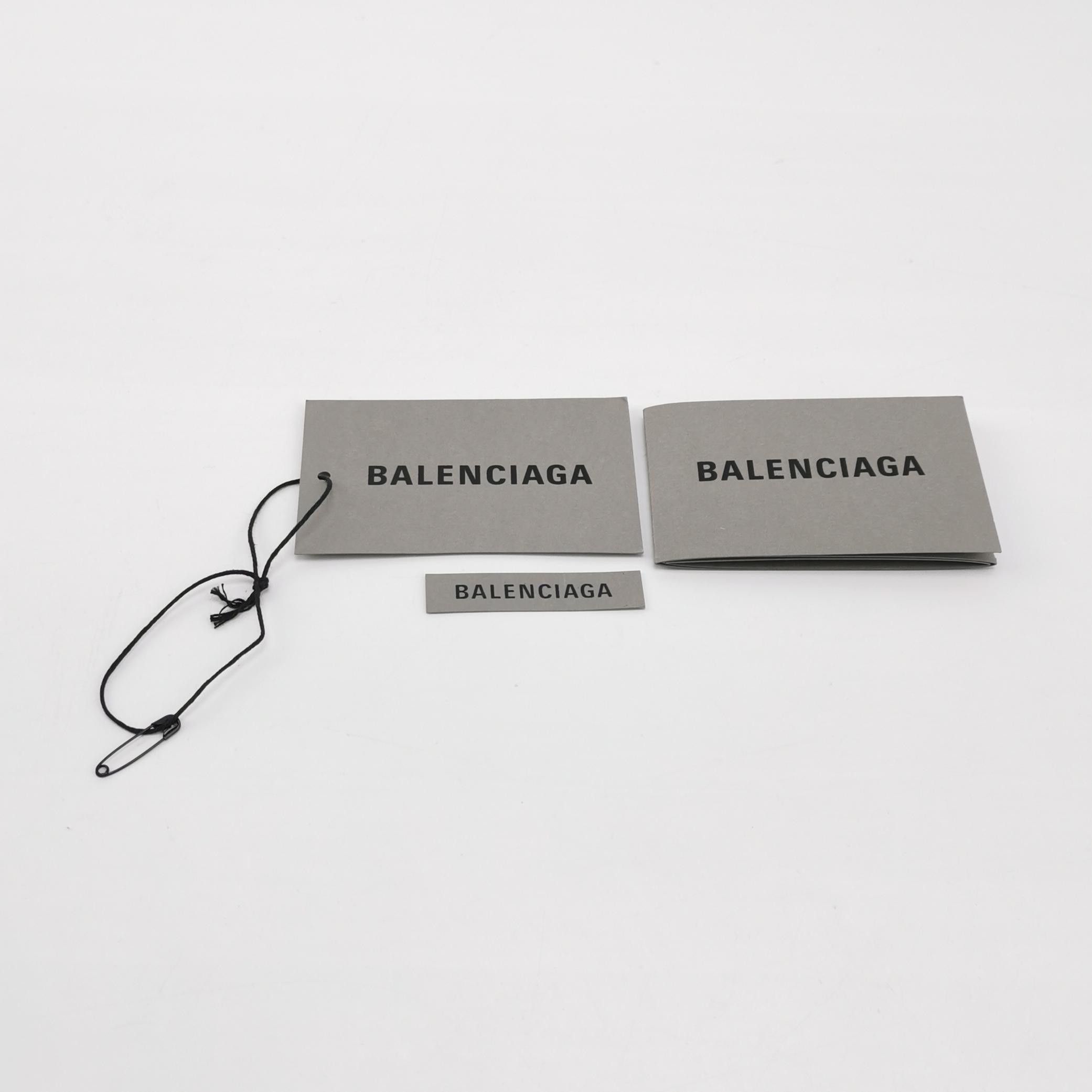 Balenciaga Balenciaga Canvas Leather Logo Zip Clutch Size ONE SIZE - 16 Thumbnail
