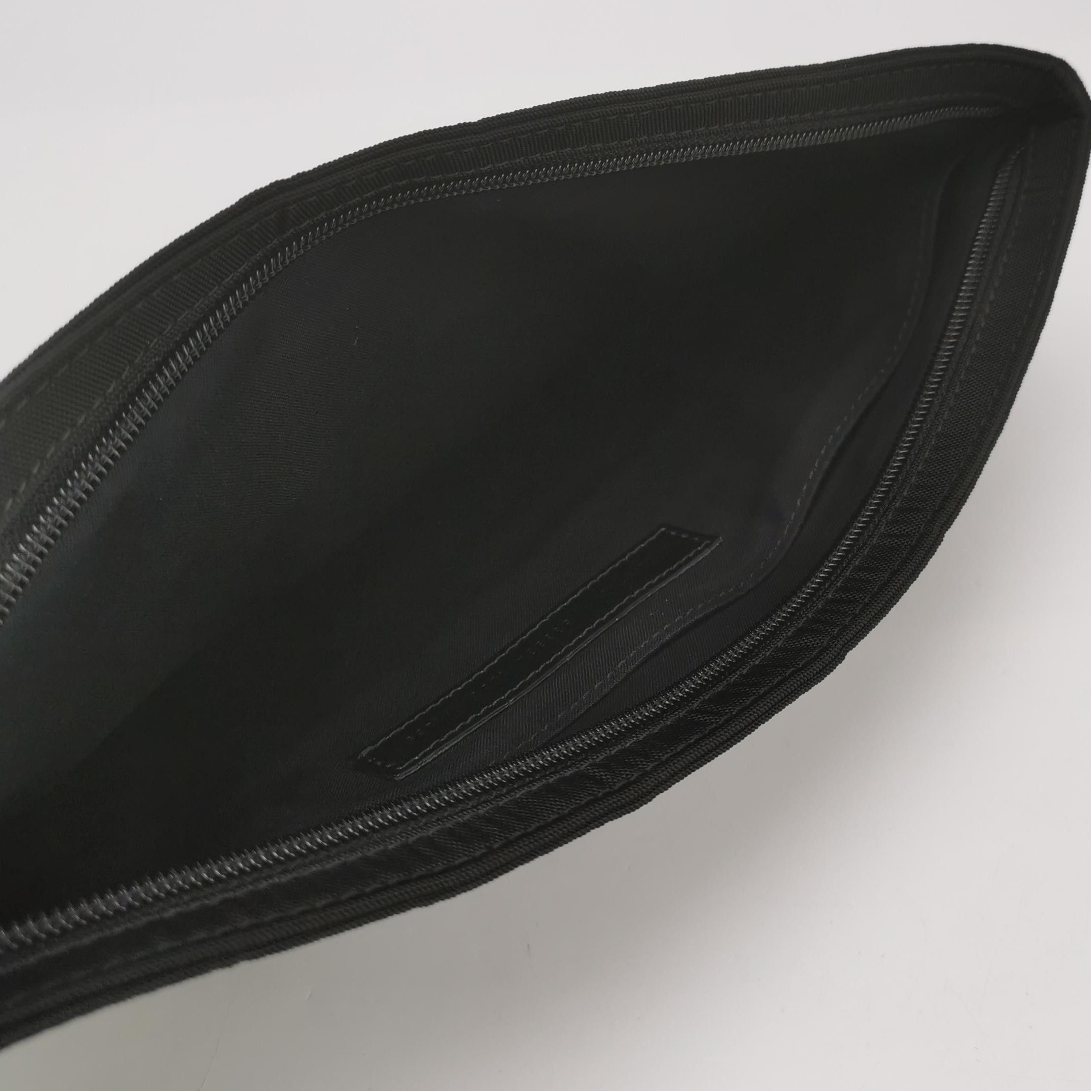 Balenciaga Balenciaga Nylon Solid Logo Zip Clutch Size ONE SIZE - 11 Thumbnail