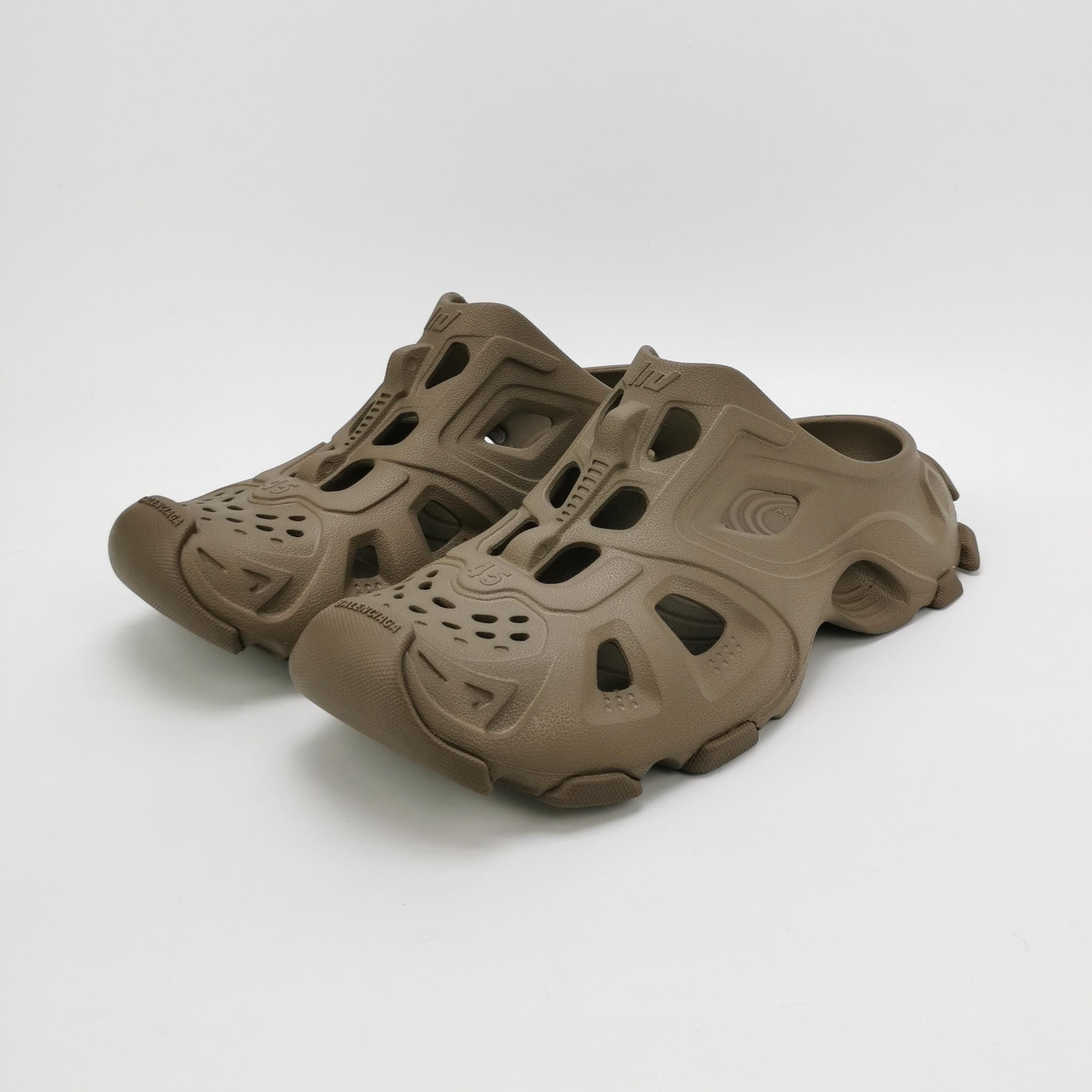 Balenciaga Brown Perforated Cut-Out Chunky Clog 40 Size US 7.5 / EU 40-41 - 4 Thumbnail