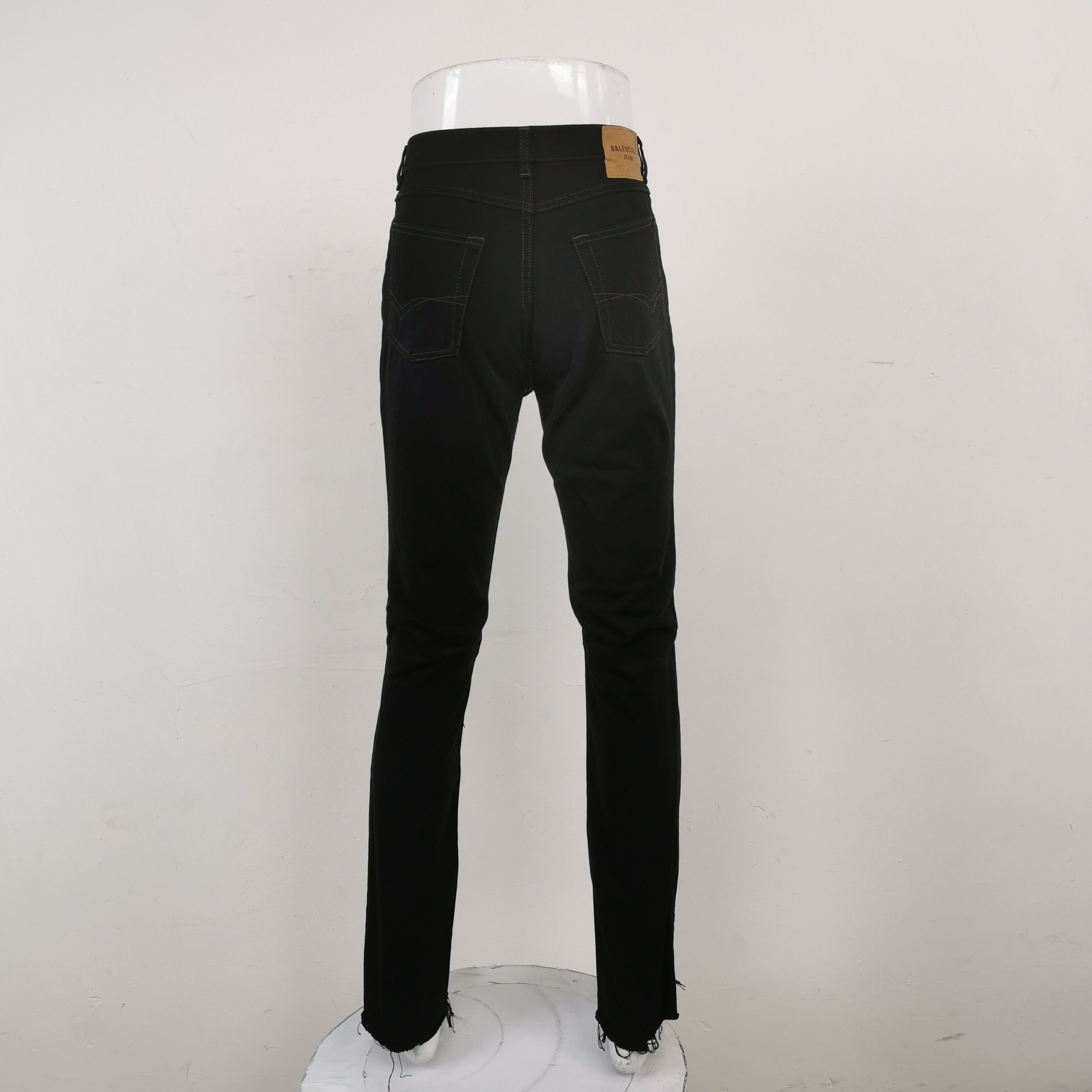 Balenciaga Balenciaga Black High-Waist Straight-Leg Jeans Size US 30 / EU 46 - 4 Thumbnail