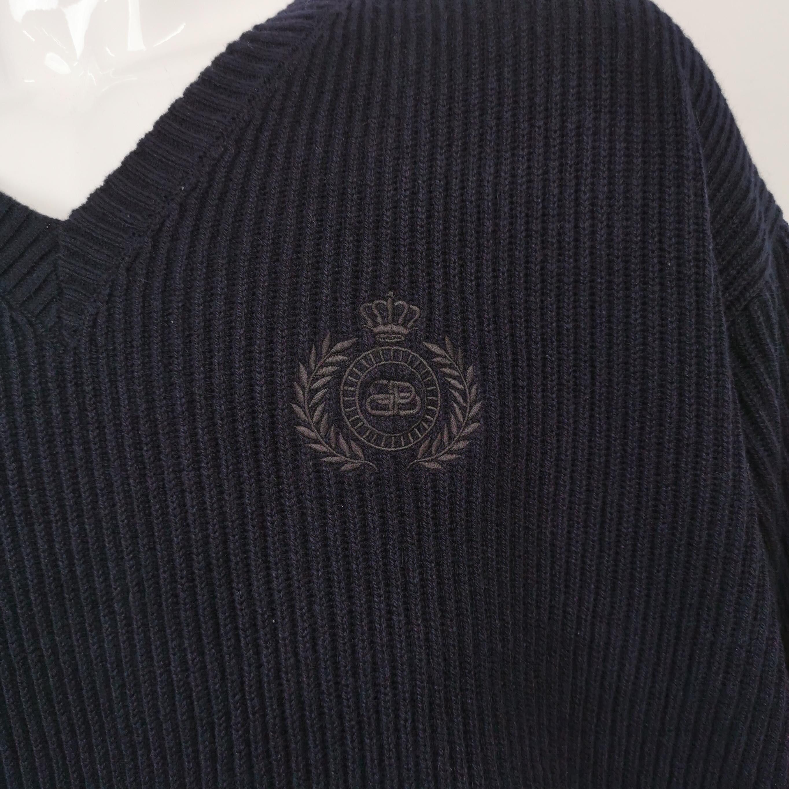 Balenciaga Balenciaga S Wool-Cashmere Blend V-Neck Sweater Size US S / EU 44-46 / 1 - 6 Thumbnail