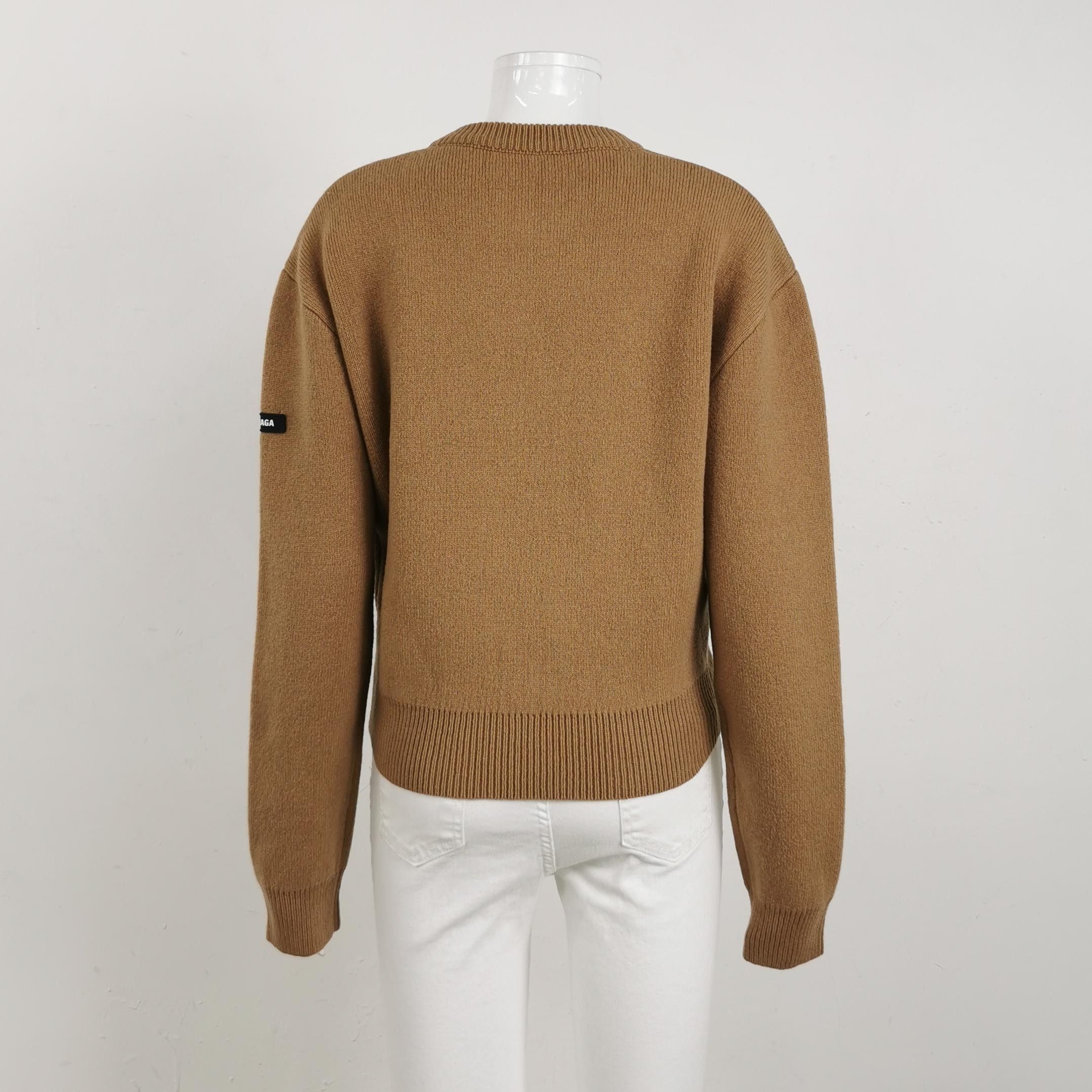 Balenciaga Balenciaga Size S Wool Blend Letter Logo Crewneck Sweater Size S / US 4 / IT 40 - 4 Thumbnail