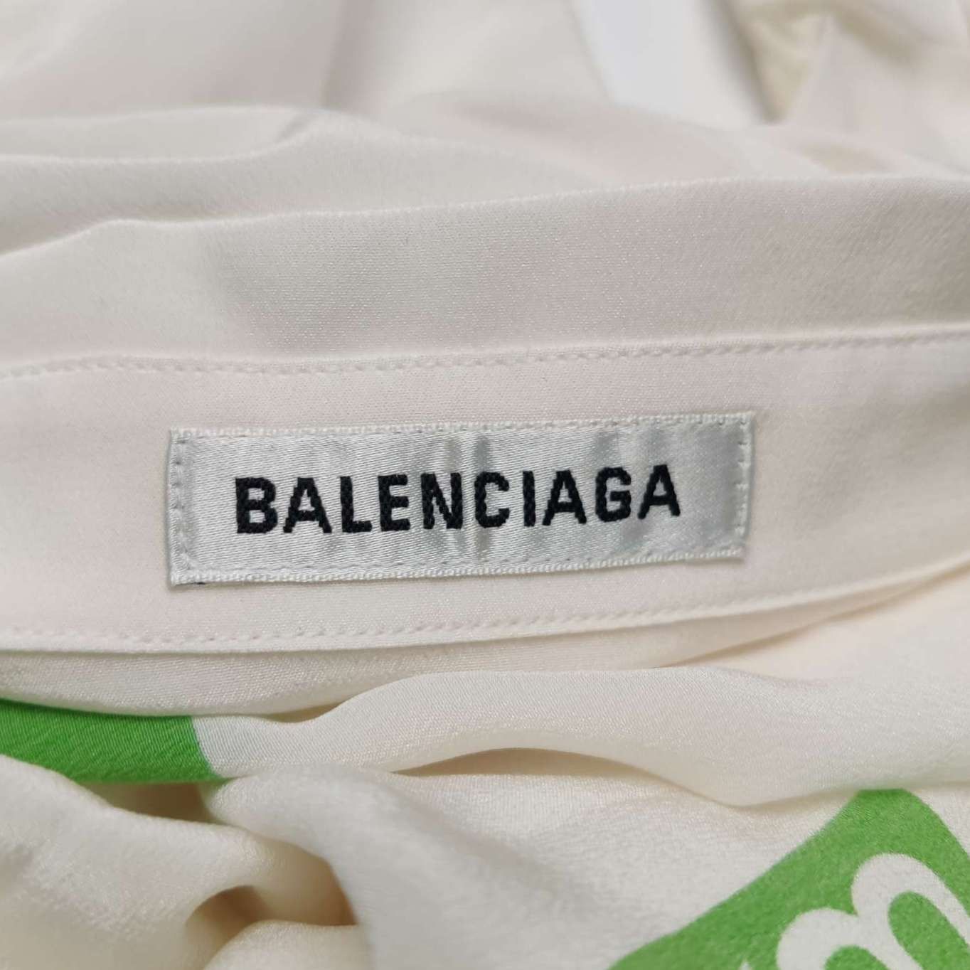 Balenciaga Balenciaga Silk Logo Button-Down Shirt White Size S / US 4 / IT 40 - 12 Thumbnail