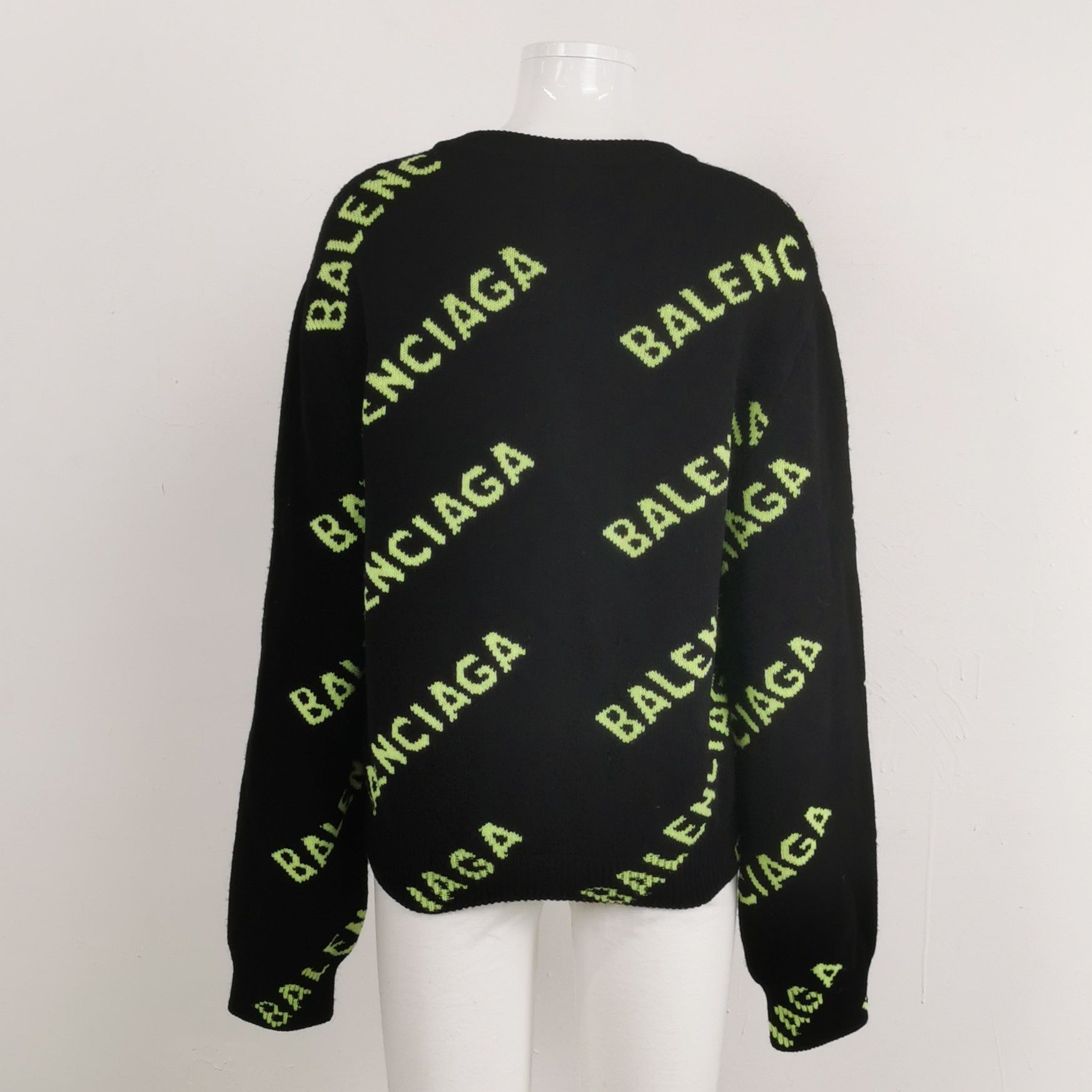 Balenciaga Balenciaga Wool Blend Logo Print Crewneck Sweater L Size L / US 10 / IT 46 - 4 Thumbnail