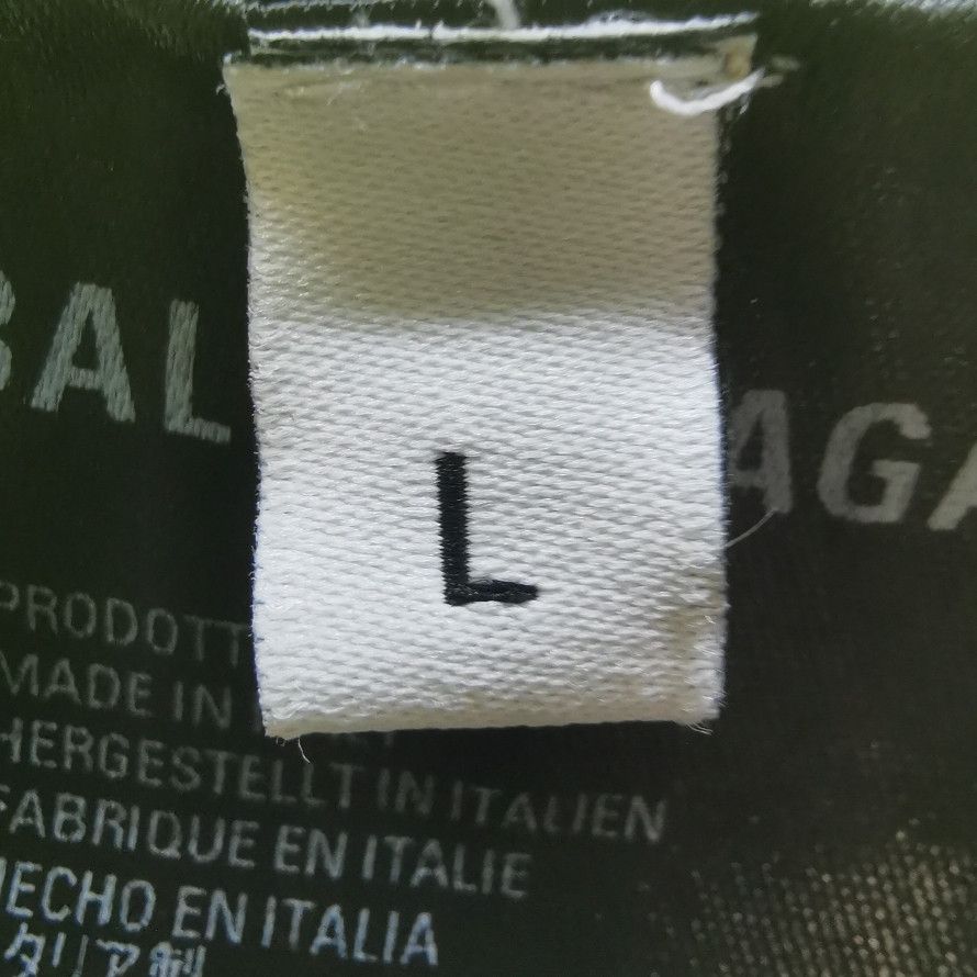 Balenciaga Balenciaga Wool Blend Logo Print Crewneck Sweater L Size L / US 10 / IT 46 - 11 Thumbnail