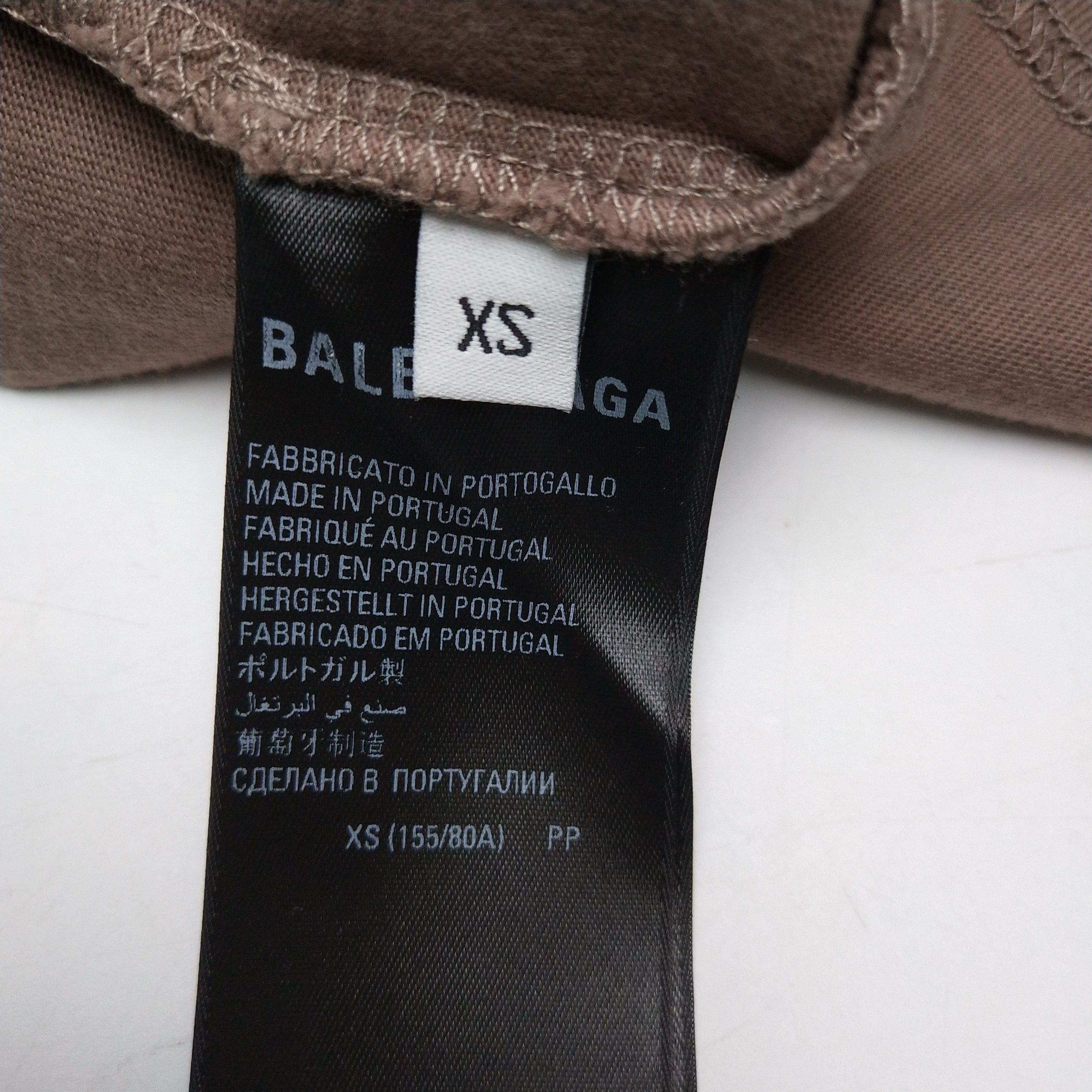 Balenciaga Balenciaga XS Cotton Distressed Logo Crew Neck T-Shirt Size XS / US 0-2 / IT 36-38 - 13 Thumbnail