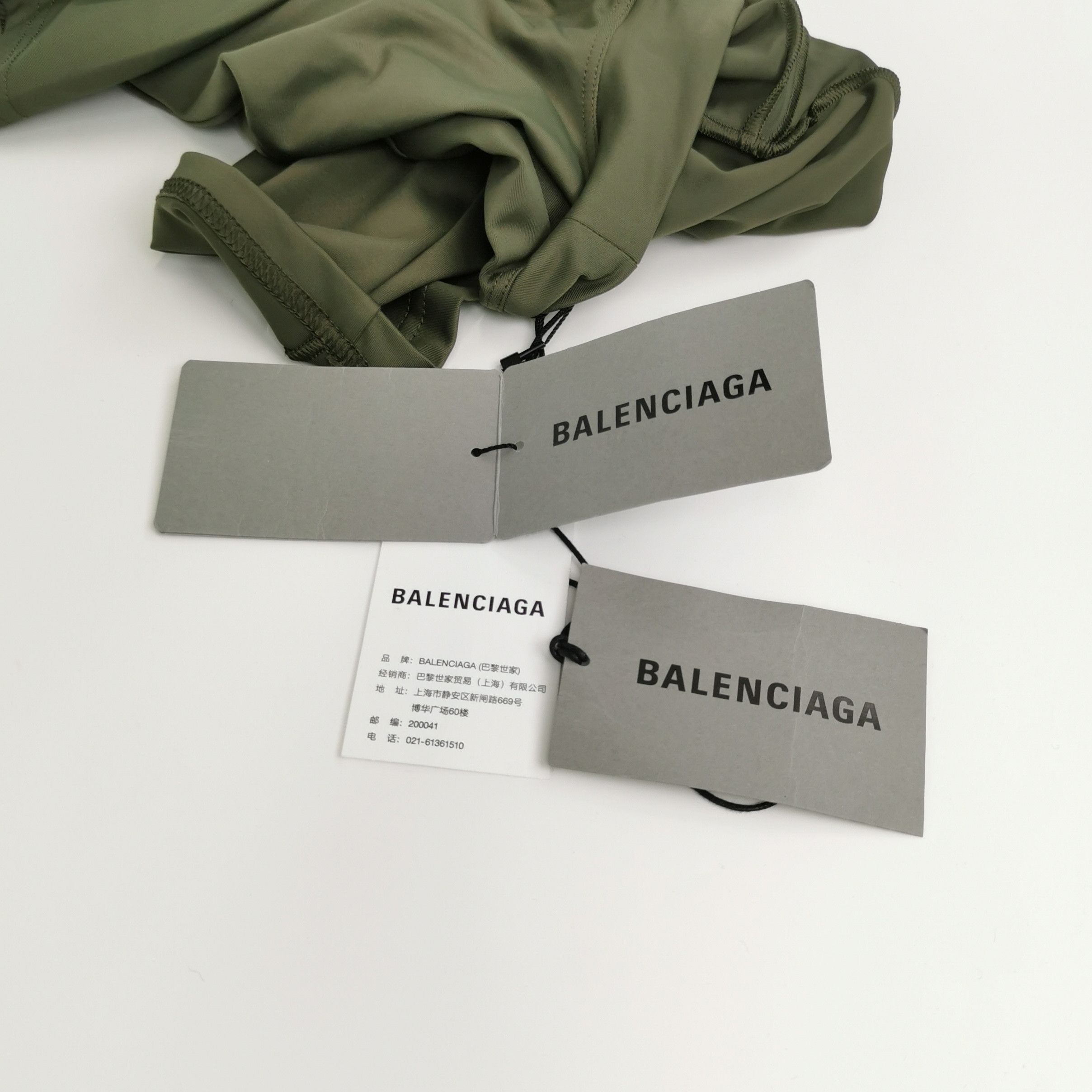 Balenciaga Balenciaga x Adidas Collab Mock Neck T-Shirt XS Size XS / US 0-2 / IT 36-38 - 7 Thumbnail