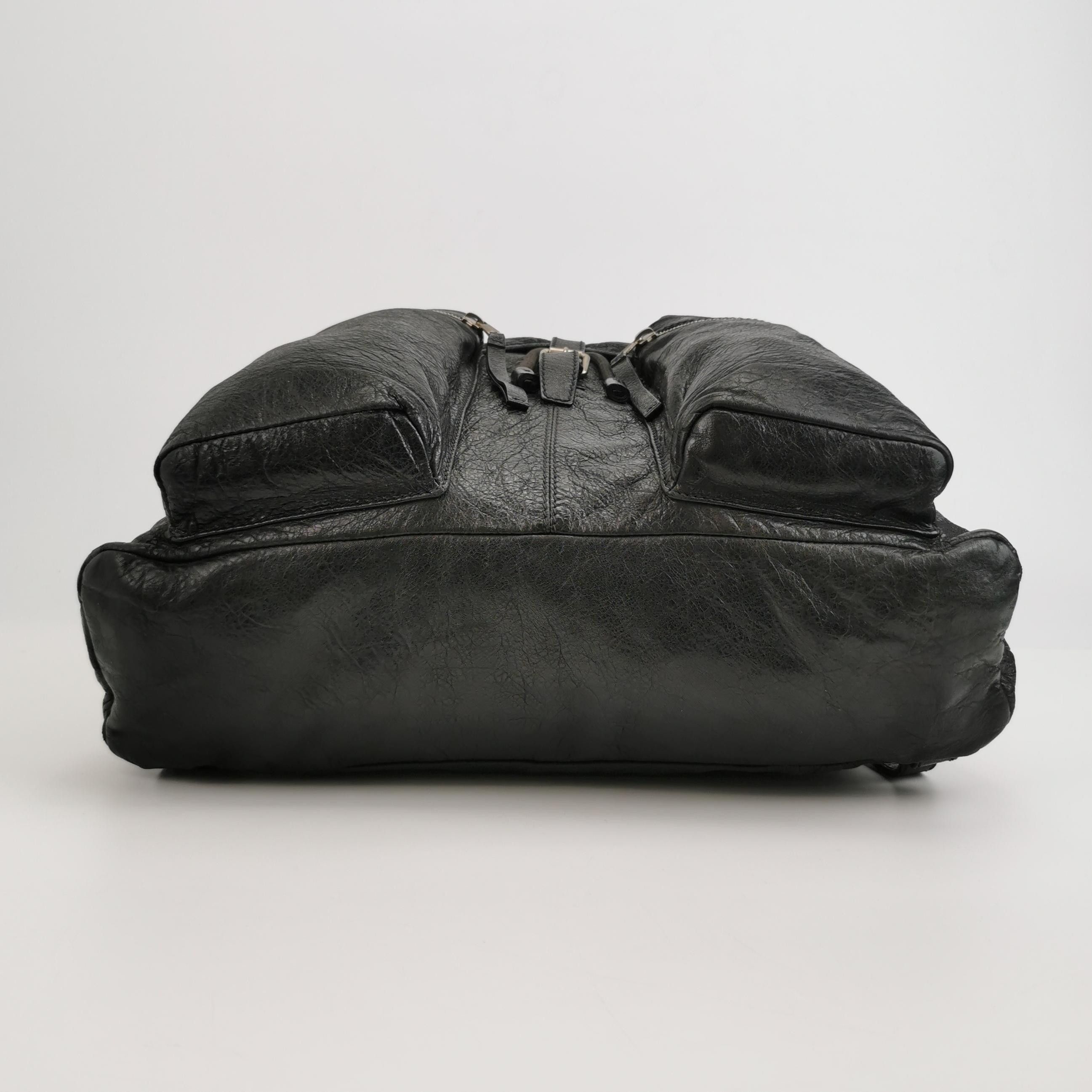 Balenciaga Balenciaga Black Leather Flap Backpack Size ONE SIZE - 12 Thumbnail