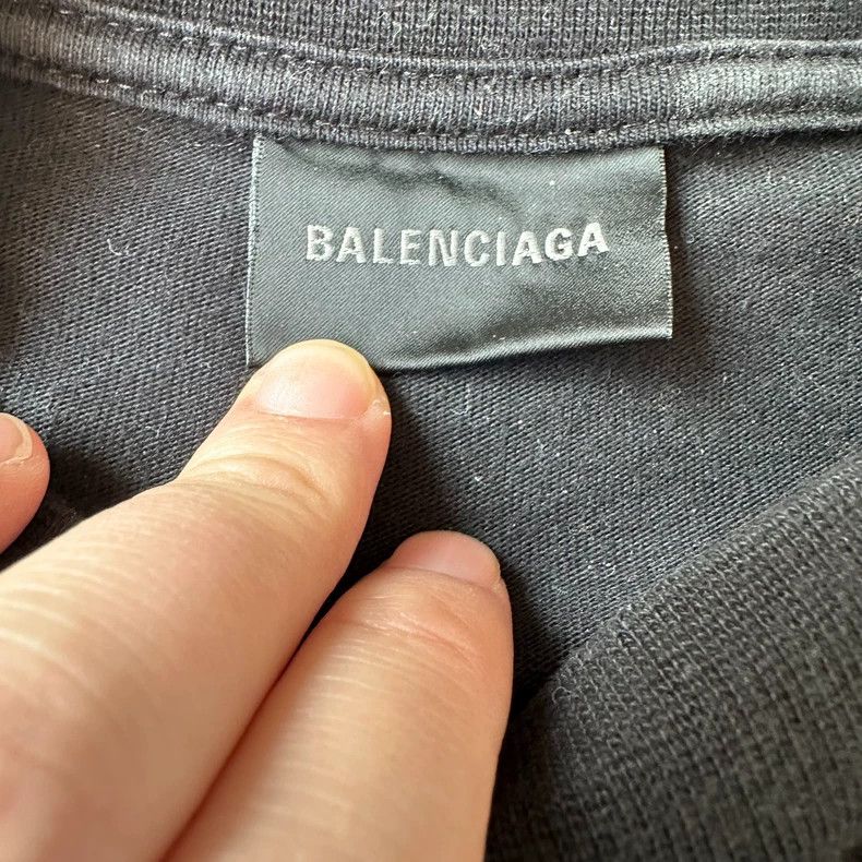 Balenciaga Balenciaga WFP collaboration black fake two-piece Size US S / EU 44-46 / 1 - 5 Thumbnail
