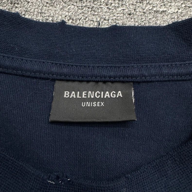 Balenciaga Balenciaga Distressed Logo Print Tee Size US M / EU 48-50 / 2 - 2 Thumbnail