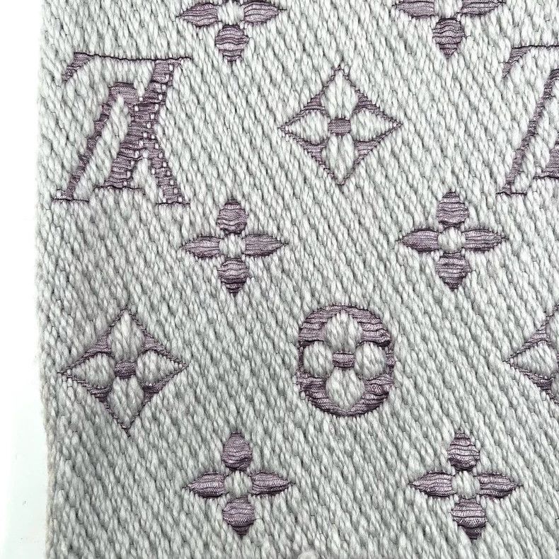 Louis Vuitton Louis Vuitton Silver Pink Monogram Wool Scarf Size ONE SIZE - 5 Thumbnail