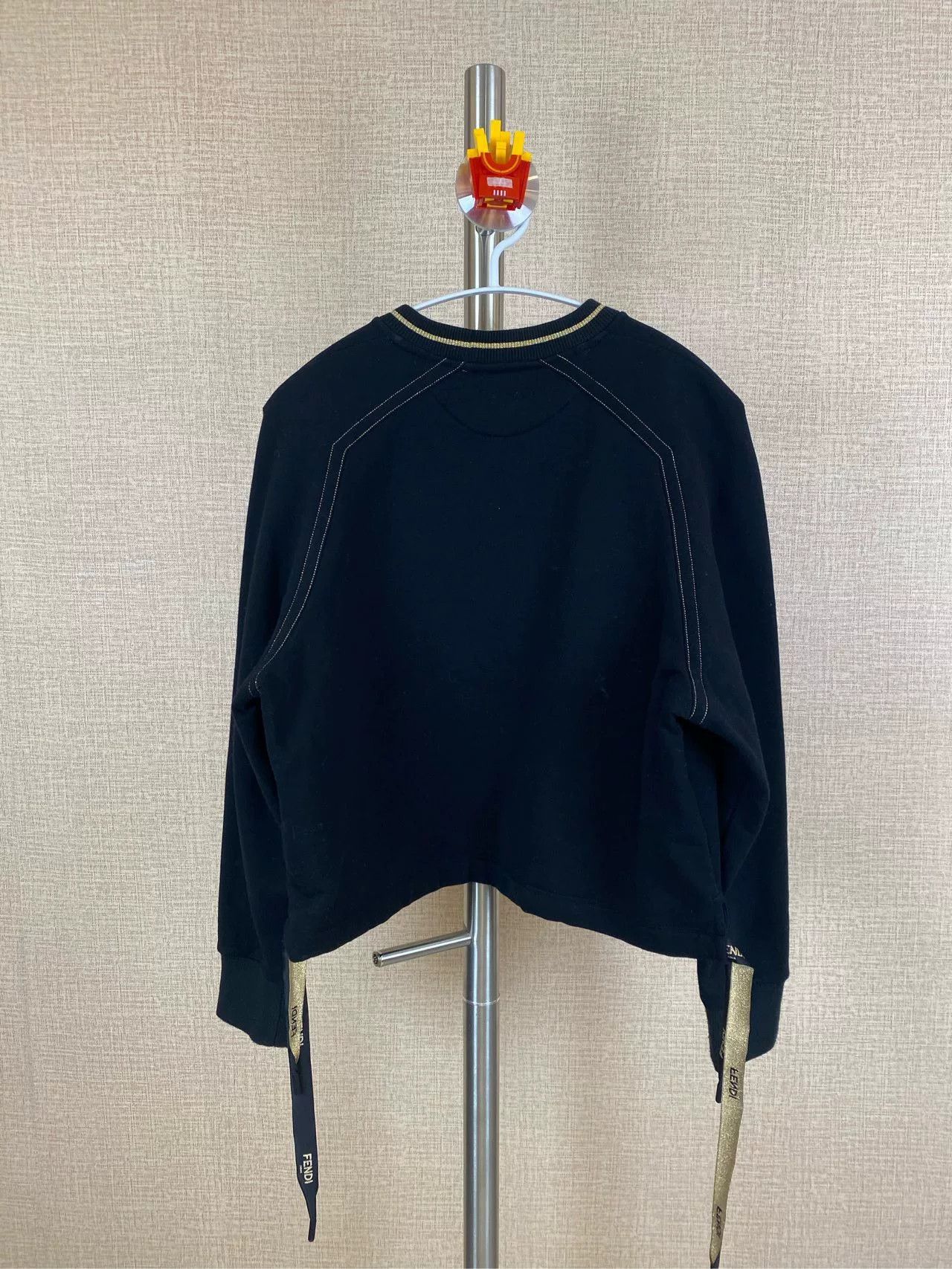 Fendi FENDI Black Gold Short Sweatshirt Size US XS / EU 42 / 0 - 2 Thumbnail