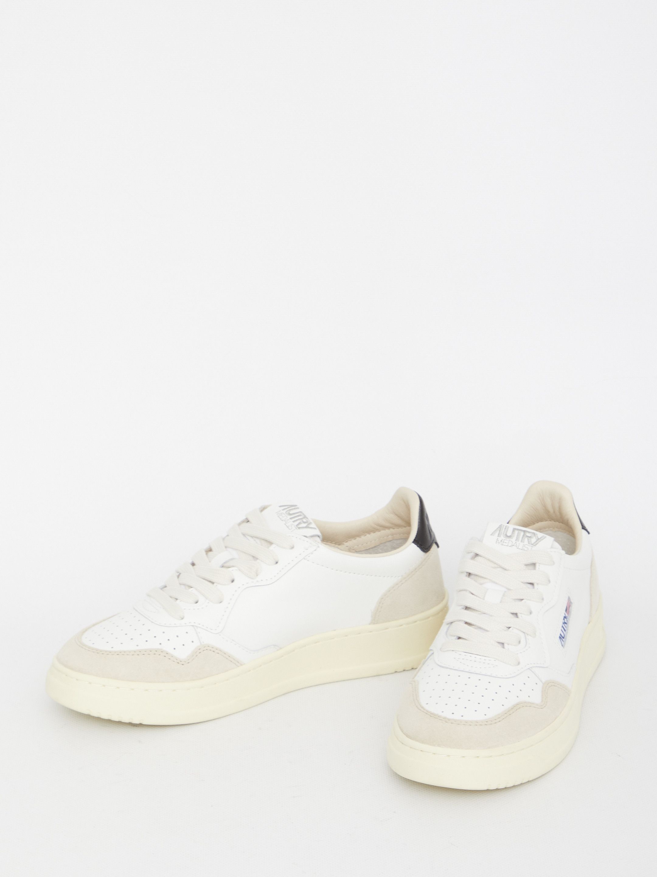Autry Medalist Low sneakers 38 - USA Duties Paid