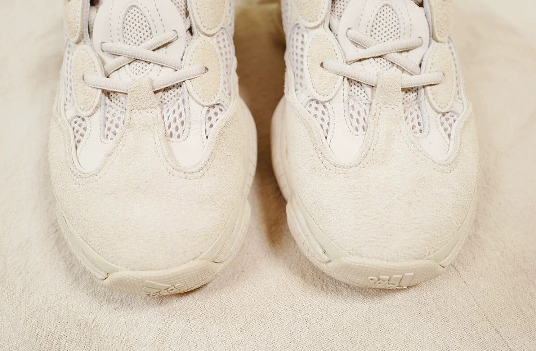 Yeezy yeezy 500 blush sneaker in gray and white Size US 10 / EU 43 - 3 Thumbnail