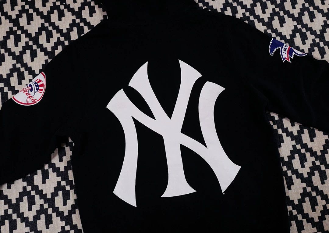 Supreme supreme x yankees hooded sweatshirt Size US L / EU 52-54 / 3 - 4 Thumbnail