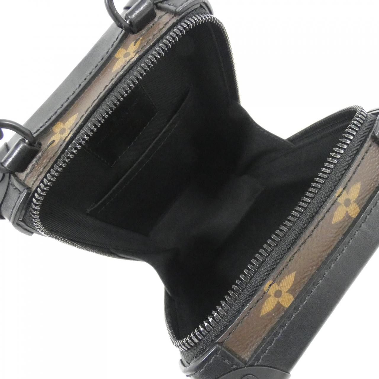 Louis Vuitton Louis Vuitton Louis Vuitton Monogram Soft Trunk Shoulder Bag Canvas Shoulder Bag M45044 DUTY FREE for USA Size ONE SIZE - 10 Thumbnail