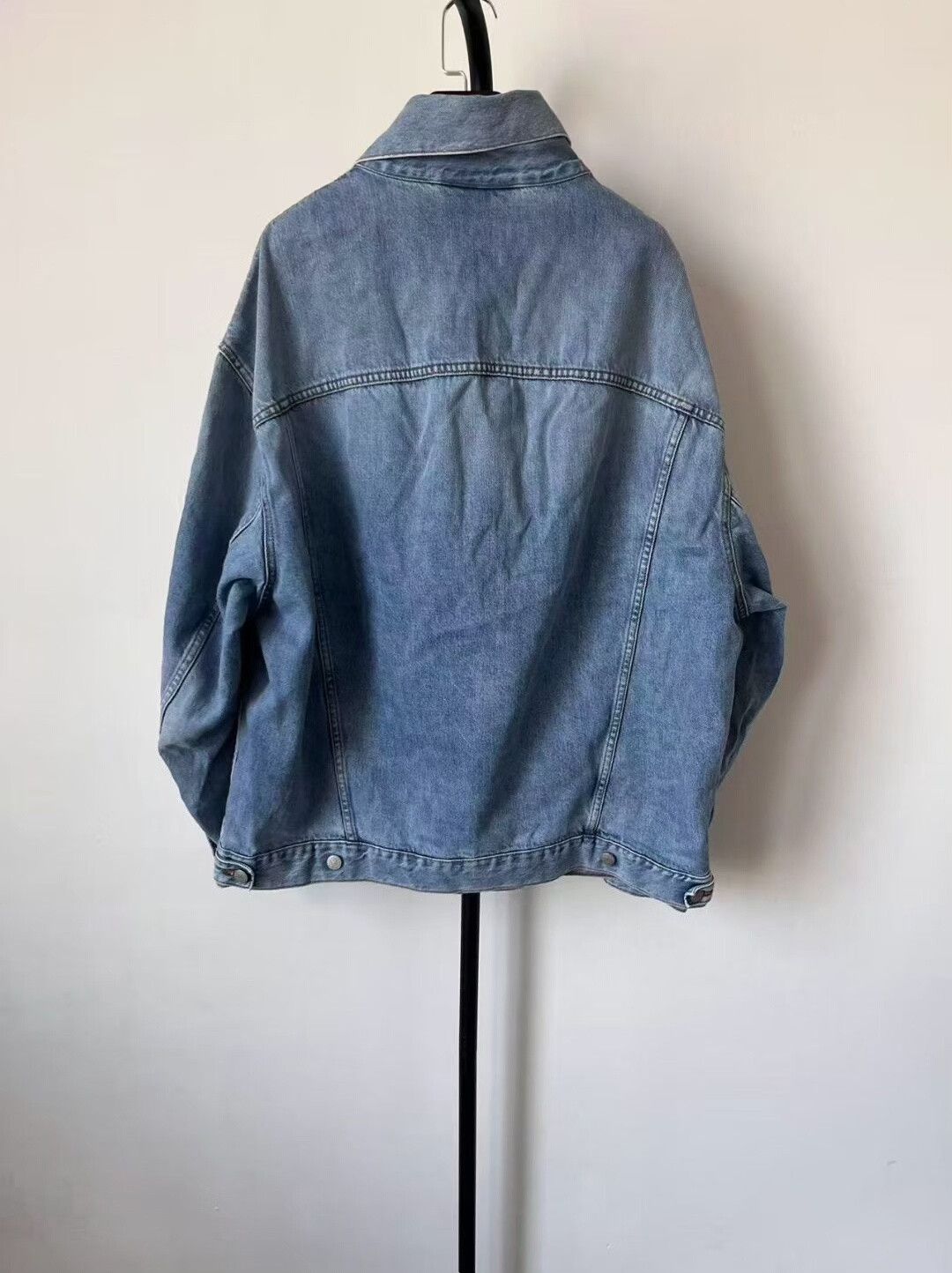Acne Studios Acne Studios Embroidered Denim Jacket Size US XXS / EU 40 - 2 Thumbnail