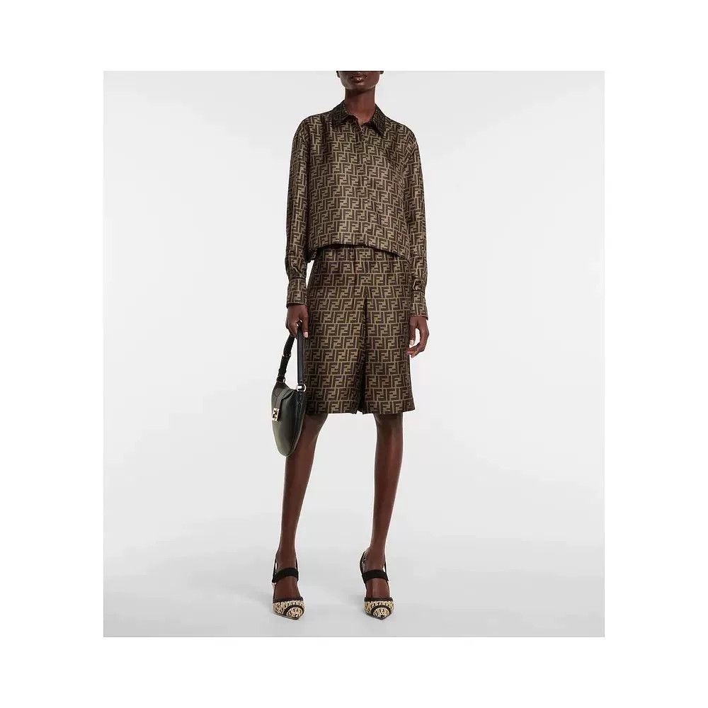 Fendi Fendi Silk Monogram Shorts Size US 36 / EU 52 - 2 Thumbnail