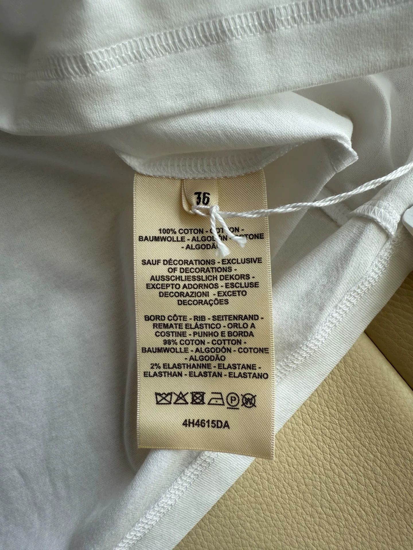Hermes Hermes Black Short-Sleeve Women's T-Shirt Size US S / EU 44-46 / 1 - 5 Thumbnail