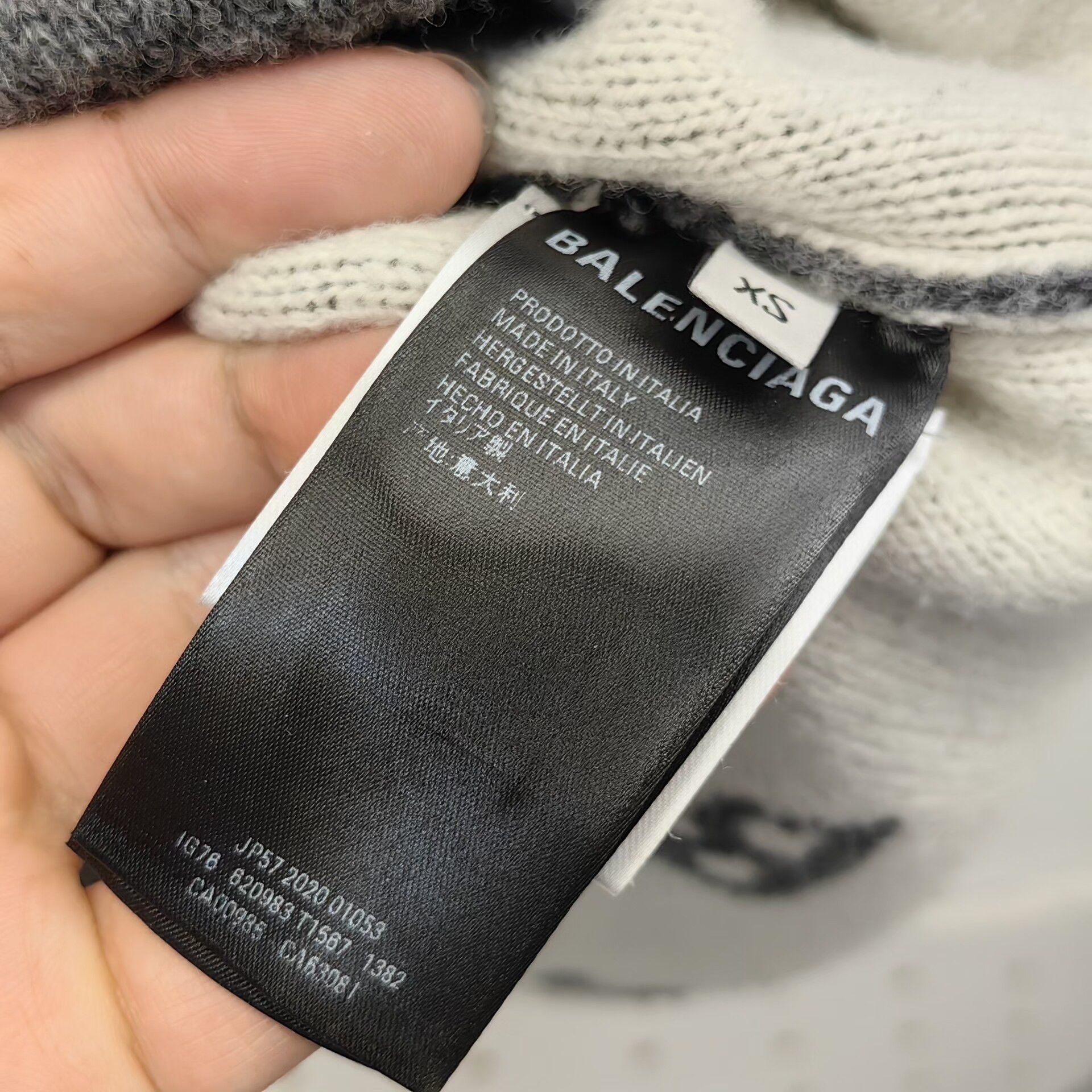 Balenciaga Balenciaga Grey Logo Knit Sweater XS Size US XS / EU 42 / 0 - 4 Thumbnail