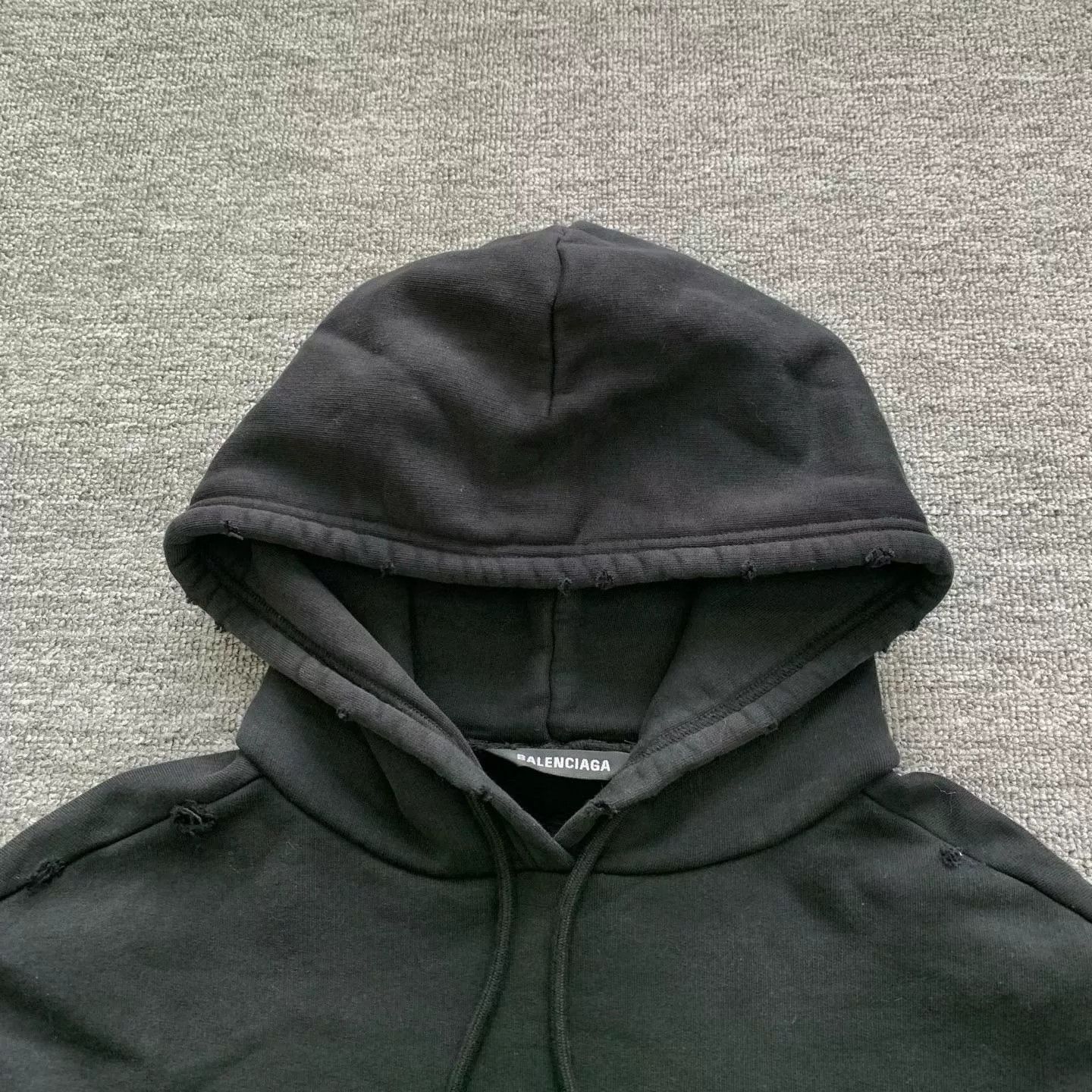Balenciaga Balenciaga Alien Print Black Hoodie Size US XXS / EU 40 - 4 Thumbnail