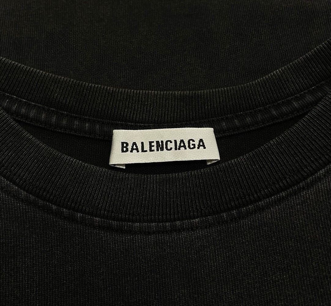 Balenciaga Balenciaga Printed Casual Short Sleeve Size US S / EU 44-46 / 1 - 5 Thumbnail