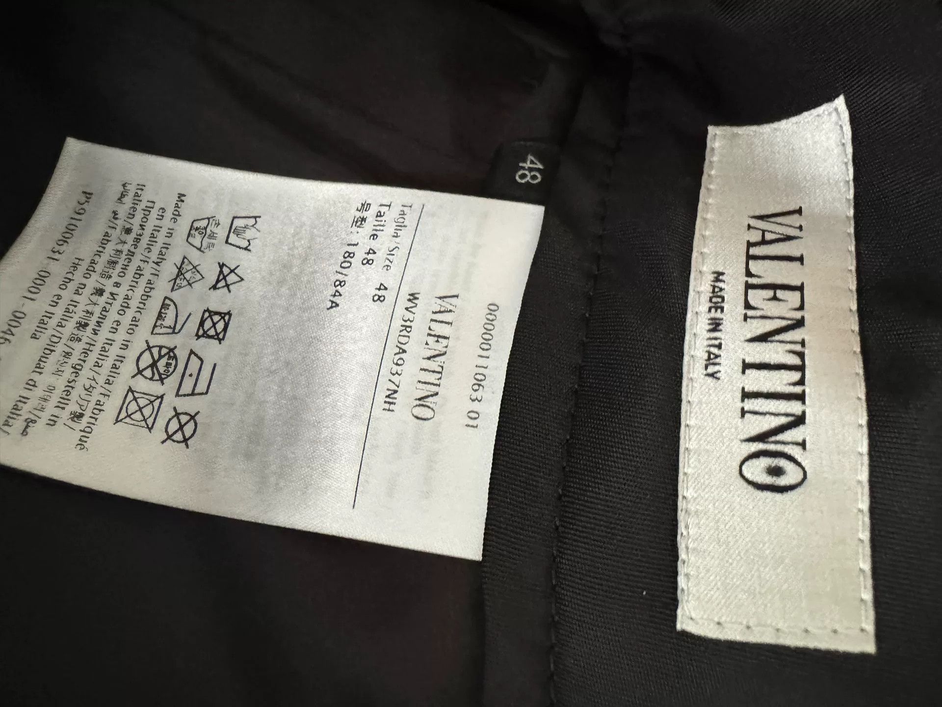 Valentino Valentino Men's Black Casual Nylon Shorts Size US 38 / EU 54 - 3 Thumbnail