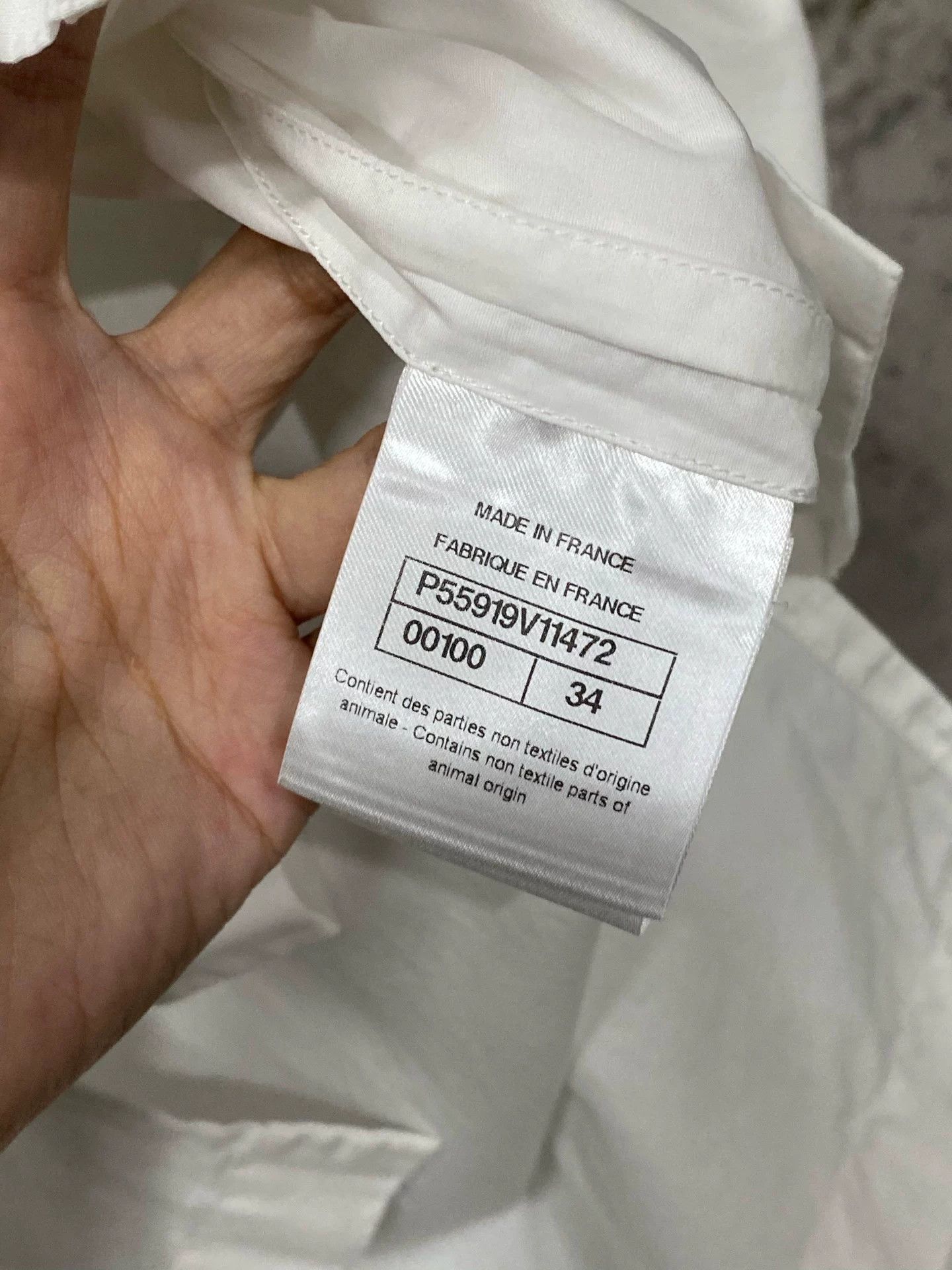 Chanel Chanel White Button-Up Shirt Size US XS / EU 42 / 0 - 7 Thumbnail