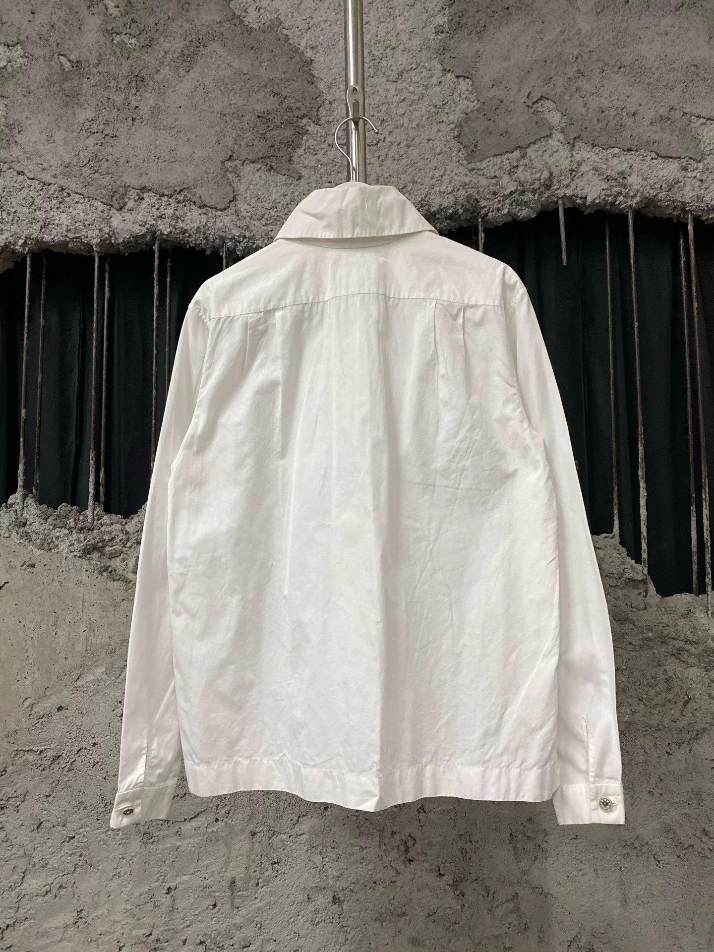 Chanel Chanel White Button-Up Shirt Size US XS / EU 42 / 0 - 2 Thumbnail
