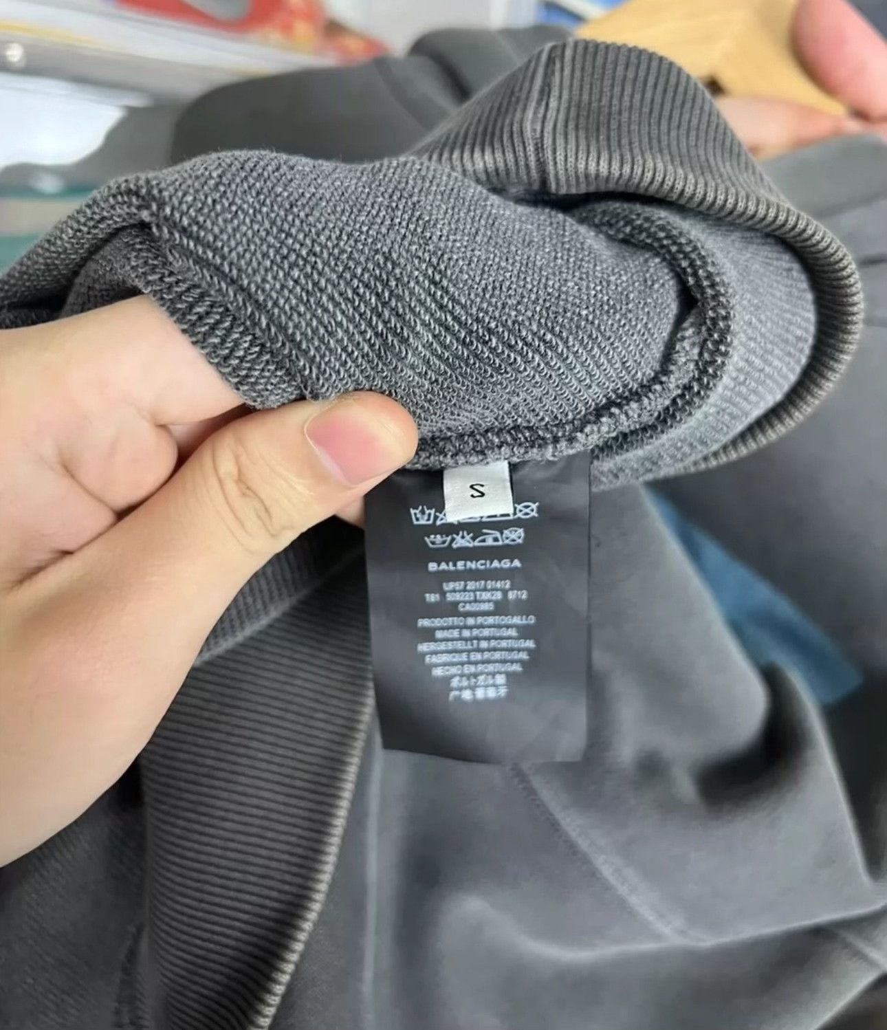 Balenciaga Balenciaga Washed Portrait Hoodie S Size US S / EU 44-46 / 1 - 5 Thumbnail