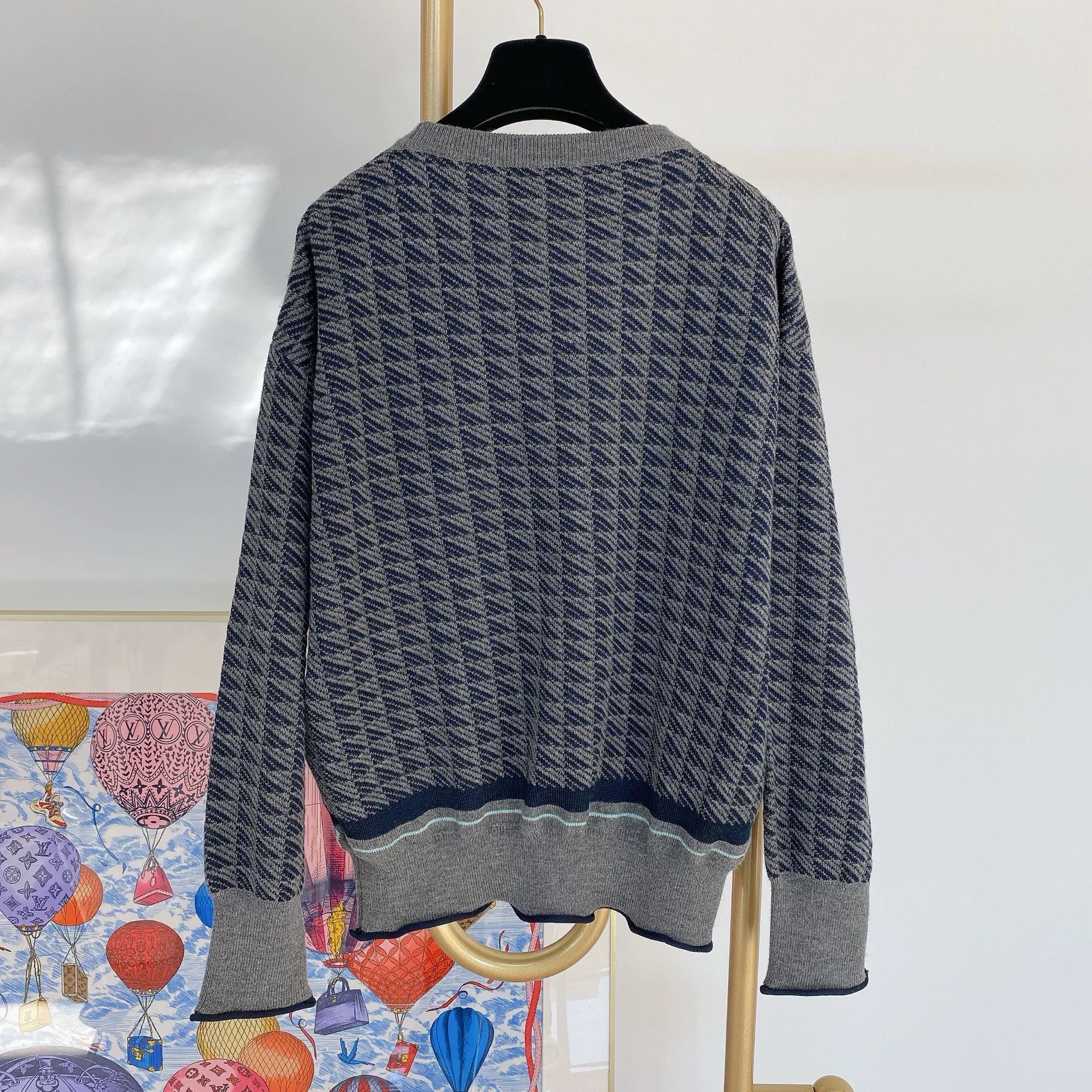 Givenchy Givenchy L Size Knit Sweater Size US L / EU 52-54 / 3 - 4 Thumbnail