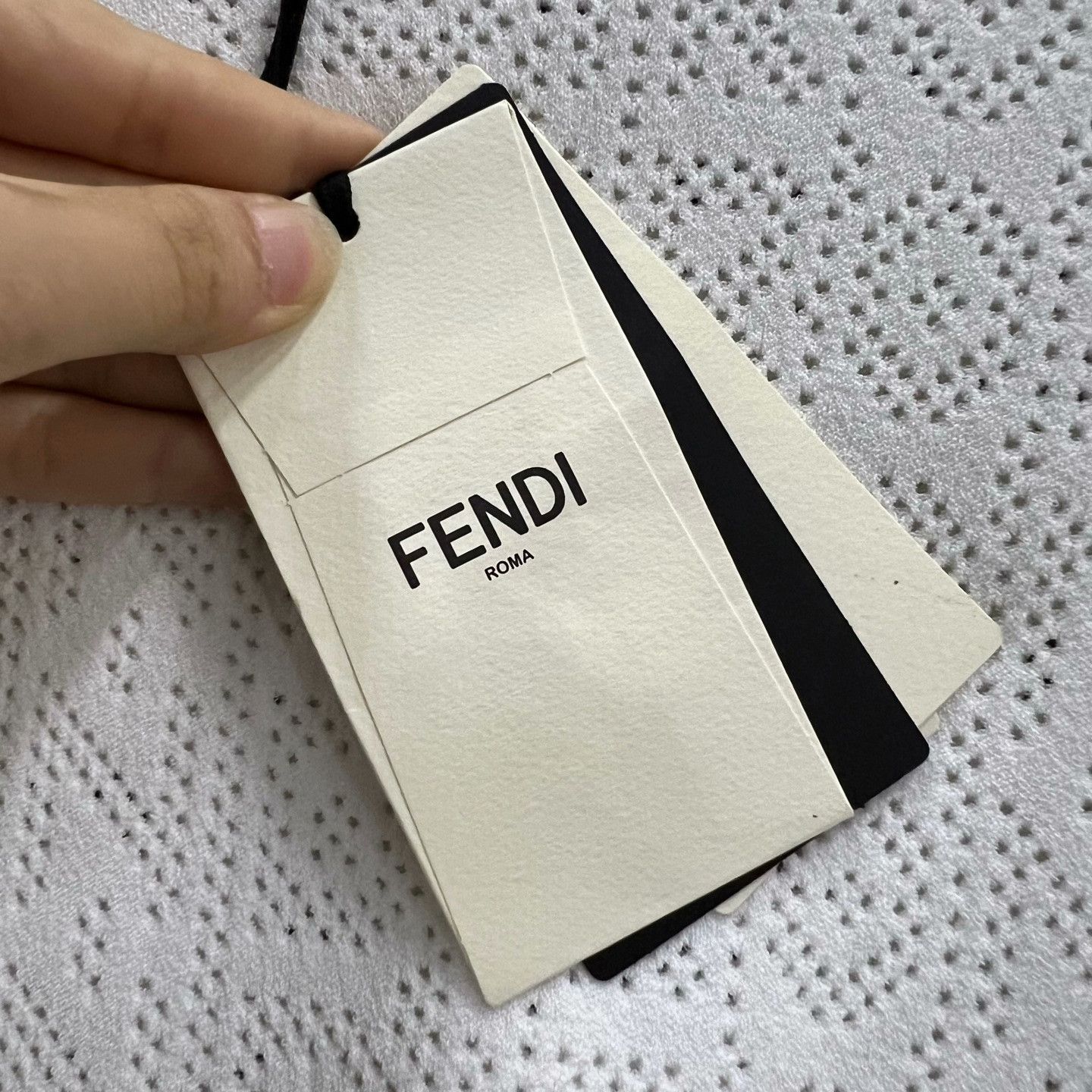Fendi fendi white logo high-neck sweater Size US S / EU 44-46 / 1 - 6 Thumbnail