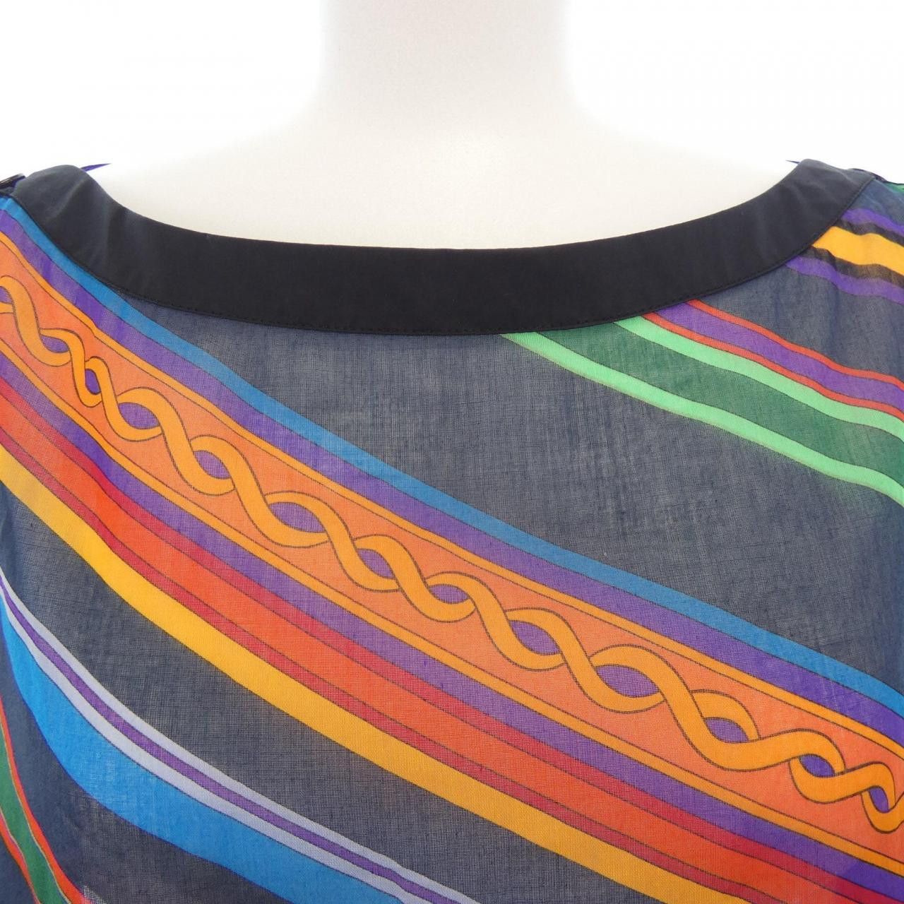 Hermes Hermes Hermes Tunic 38 Top Others Tops DUTY FREE for USA Size ONE SIZE - 5 Thumbnail