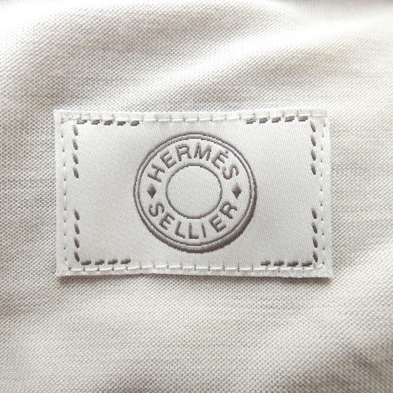 Hermes Hermes Hermès Cuir de Selle Sellier T-shirt Cotton T-Shirts DUTY FREE for USA Size ONE SIZE - 4 Thumbnail